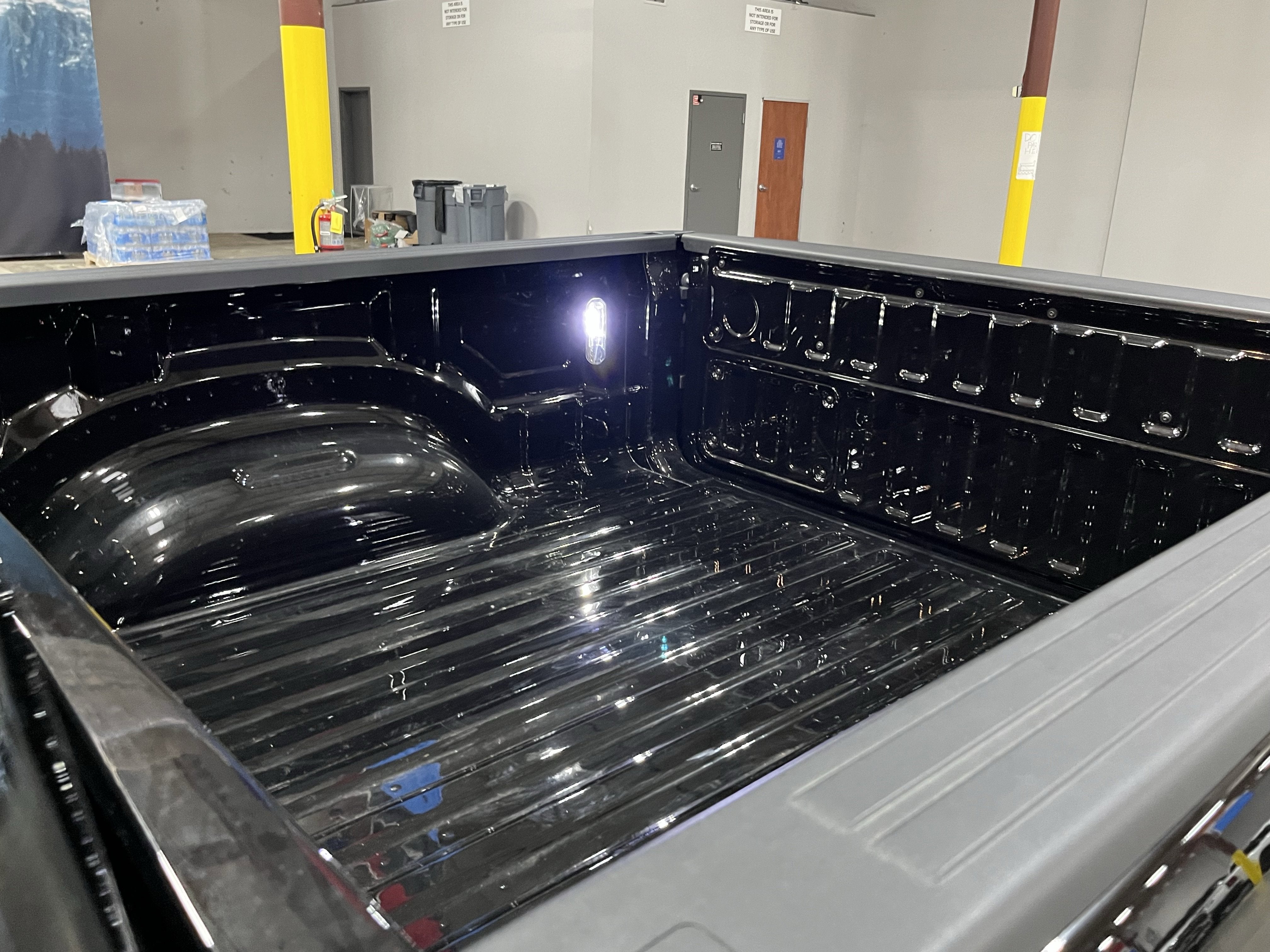 2025 RAM Ram 1500 RAM 1500 LARAMIE CREW CAB 4X4 5'7' BOX