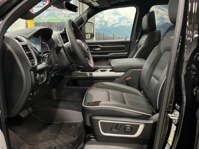 2025 RAM Ram 1500 RAM 1500 LARAMIE CREW CAB 4X4 5'7' BOX