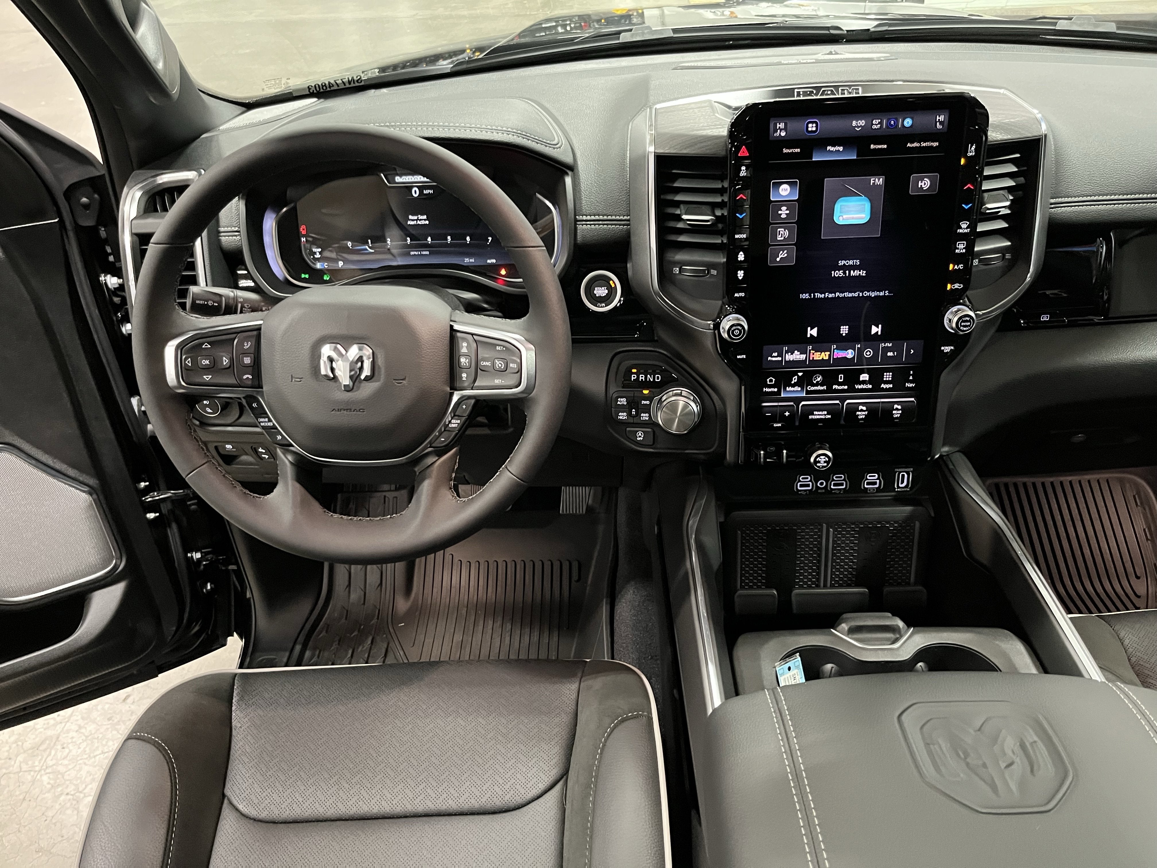 2025 RAM Ram 1500 RAM 1500 LARAMIE CREW CAB 4X4 5'7' BOX