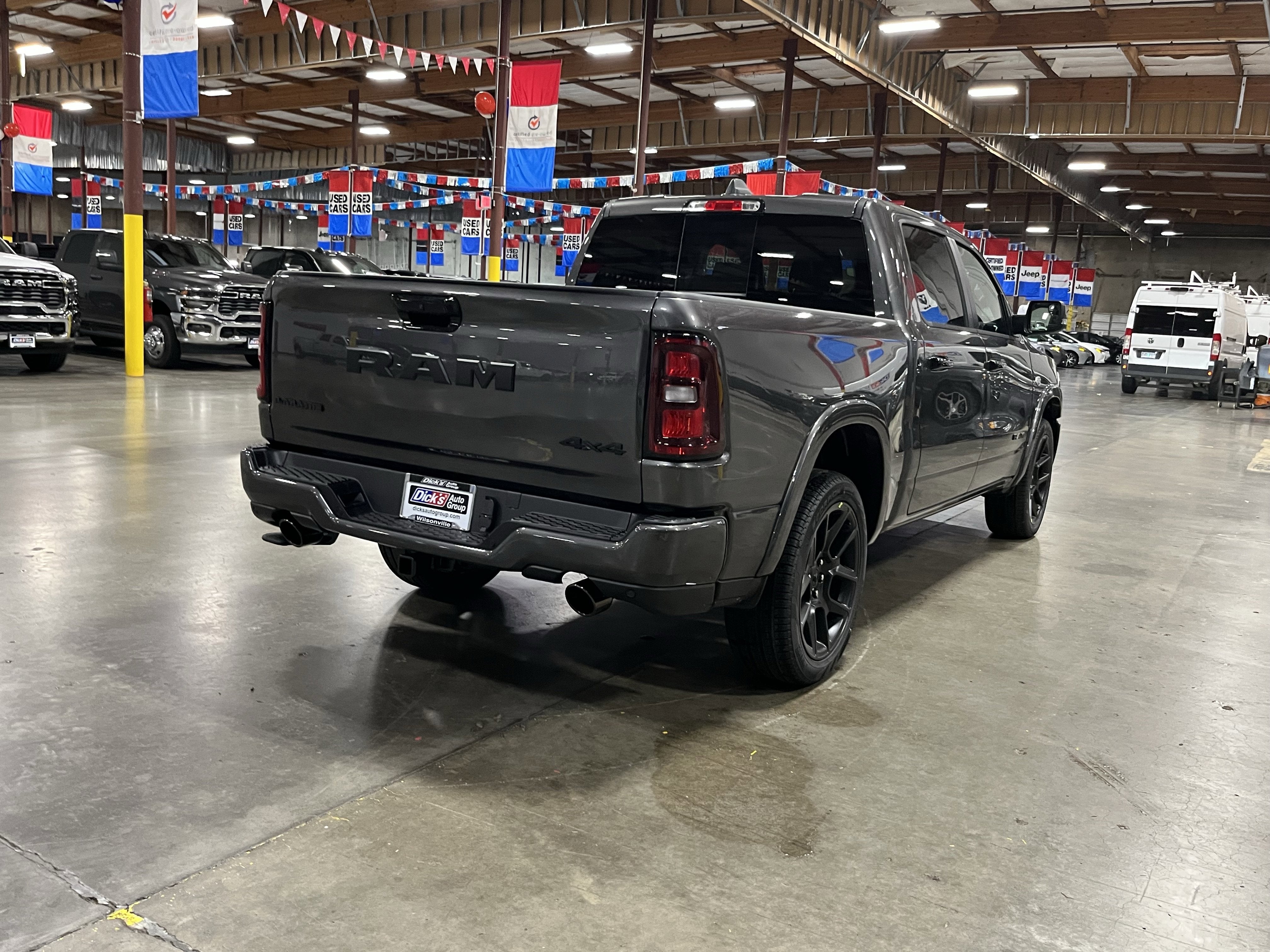 2026 RAM Ram 1500 RAM 1500 LARAMIE CREW CAB 4X4 5'7' BOX