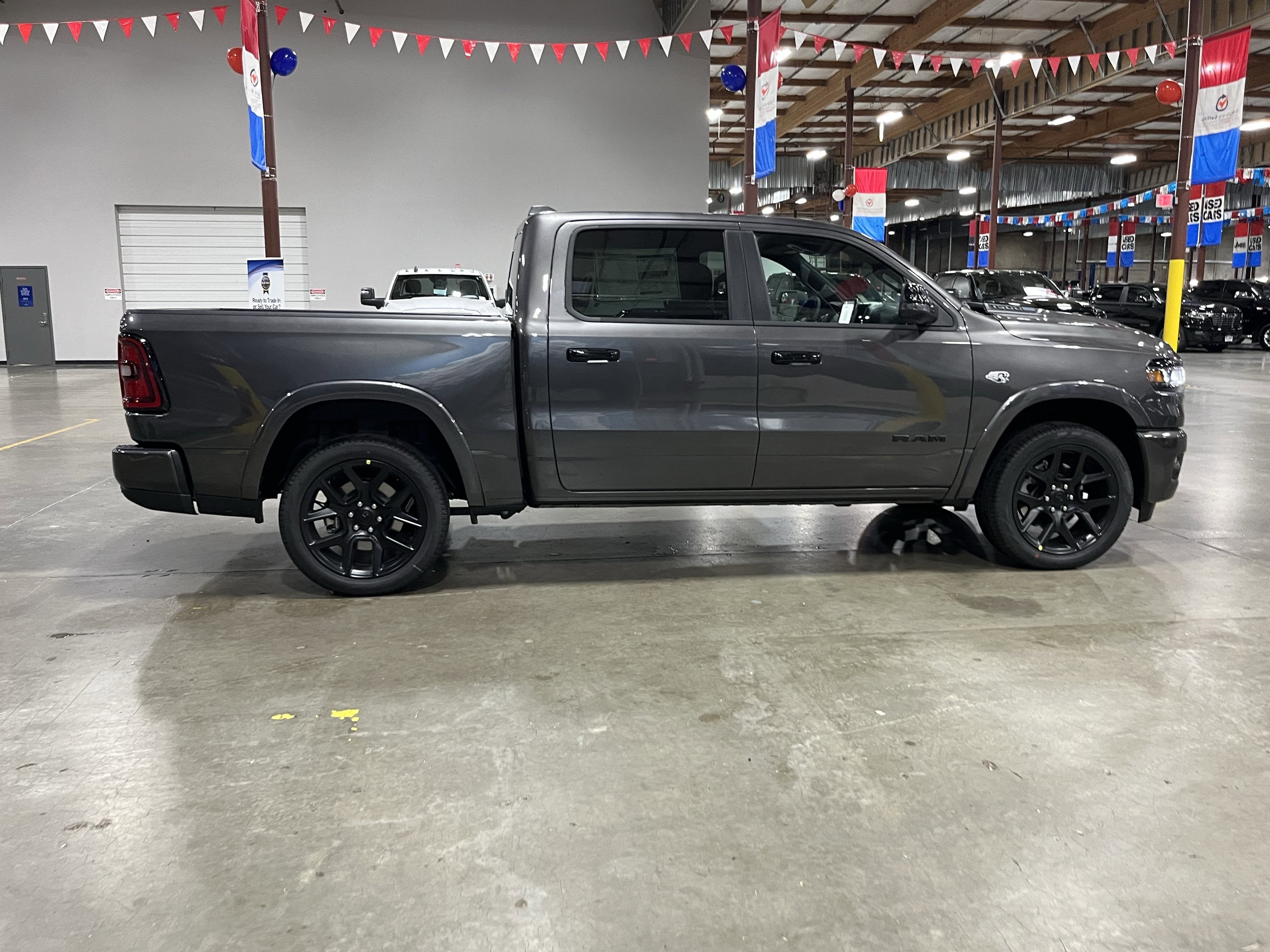2026 RAM Ram 1500 RAM 1500 LARAMIE CREW CAB 4X4 5'7' BOX