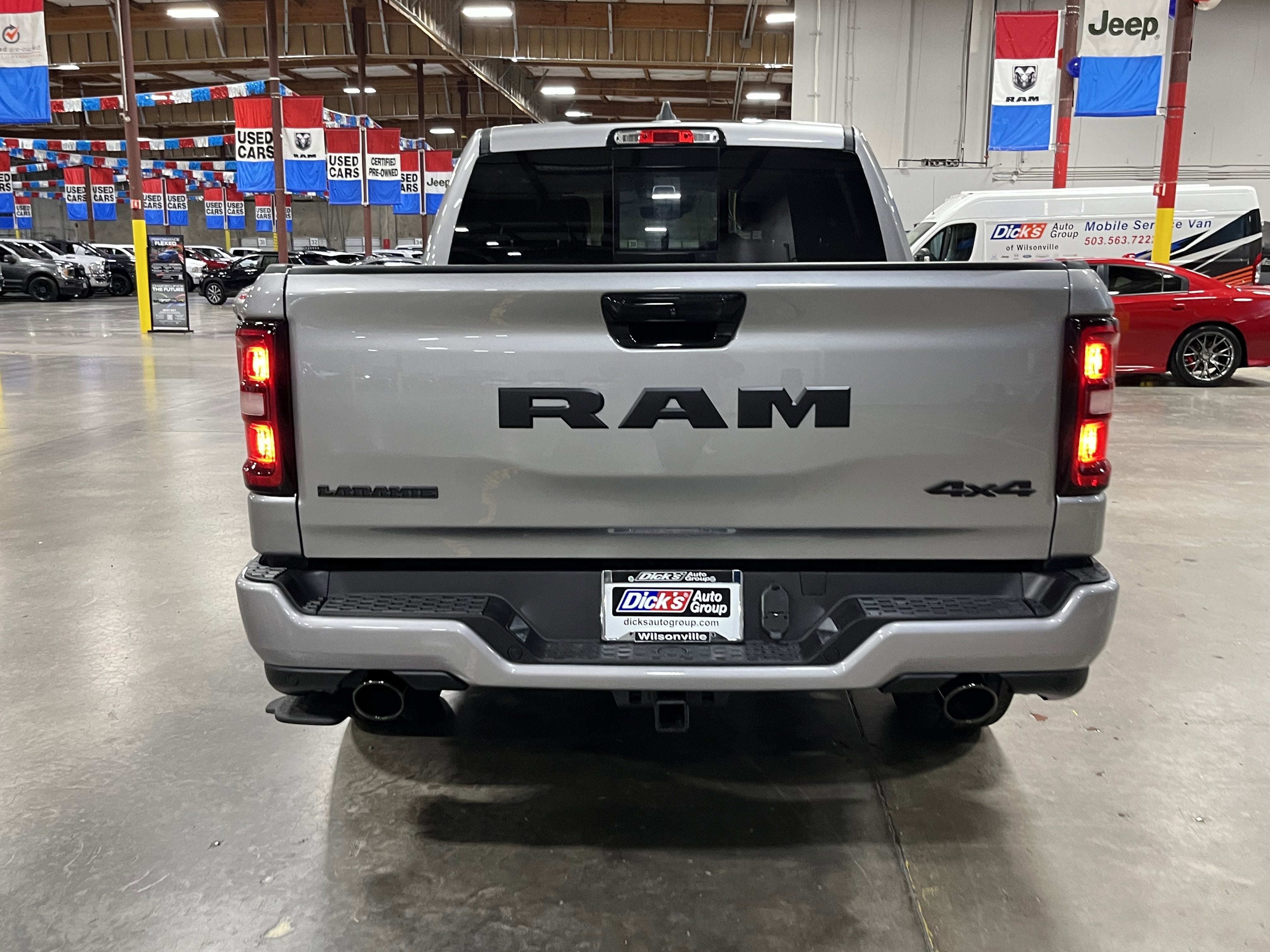 2026 RAM Ram 1500 RAM 1500 LARAMIE CREW CAB 4X4 5'7' BOX