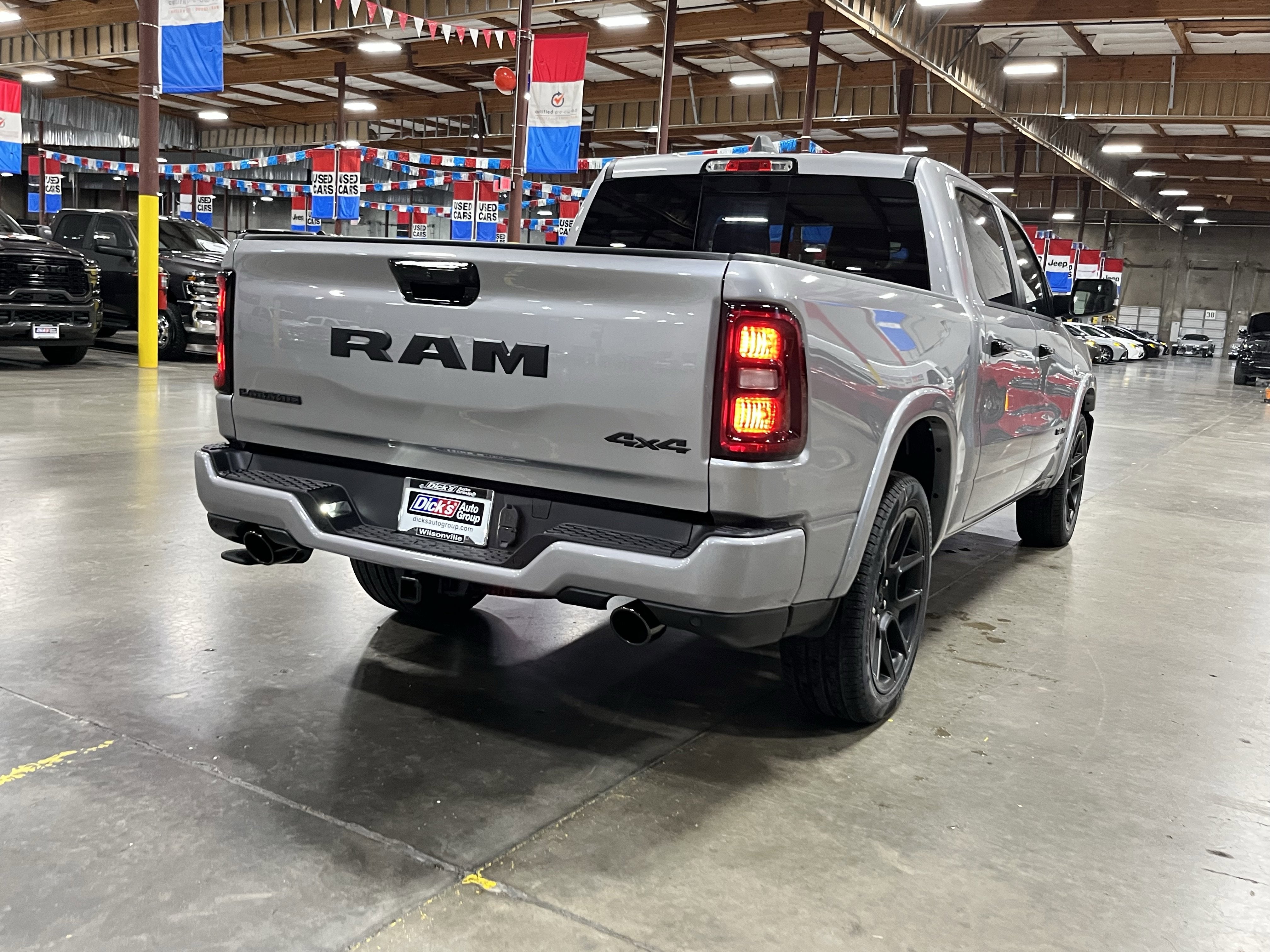 2026 RAM Ram 1500 RAM 1500 LARAMIE CREW CAB 4X4 5'7' BOX