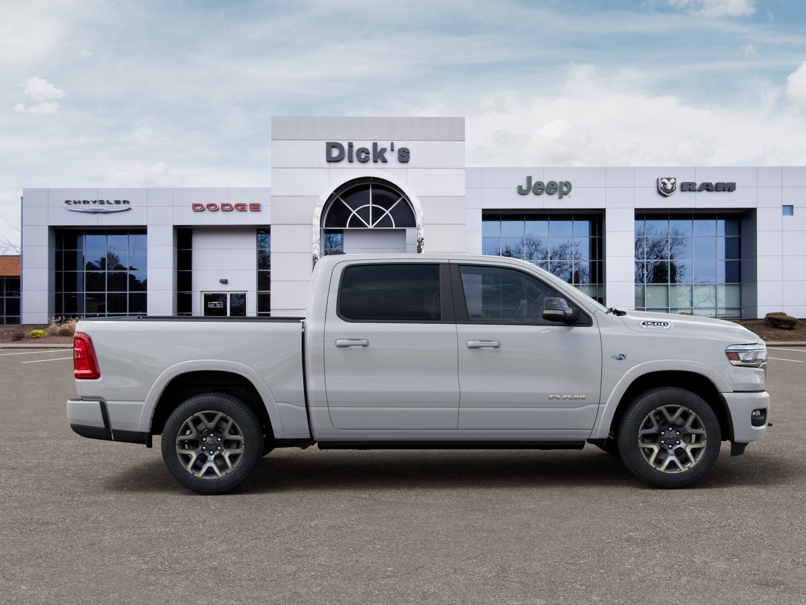 2026 RAM Ram 1500 RAM 1500 LARAMIE CREW CAB 4X4 5'7' BOX