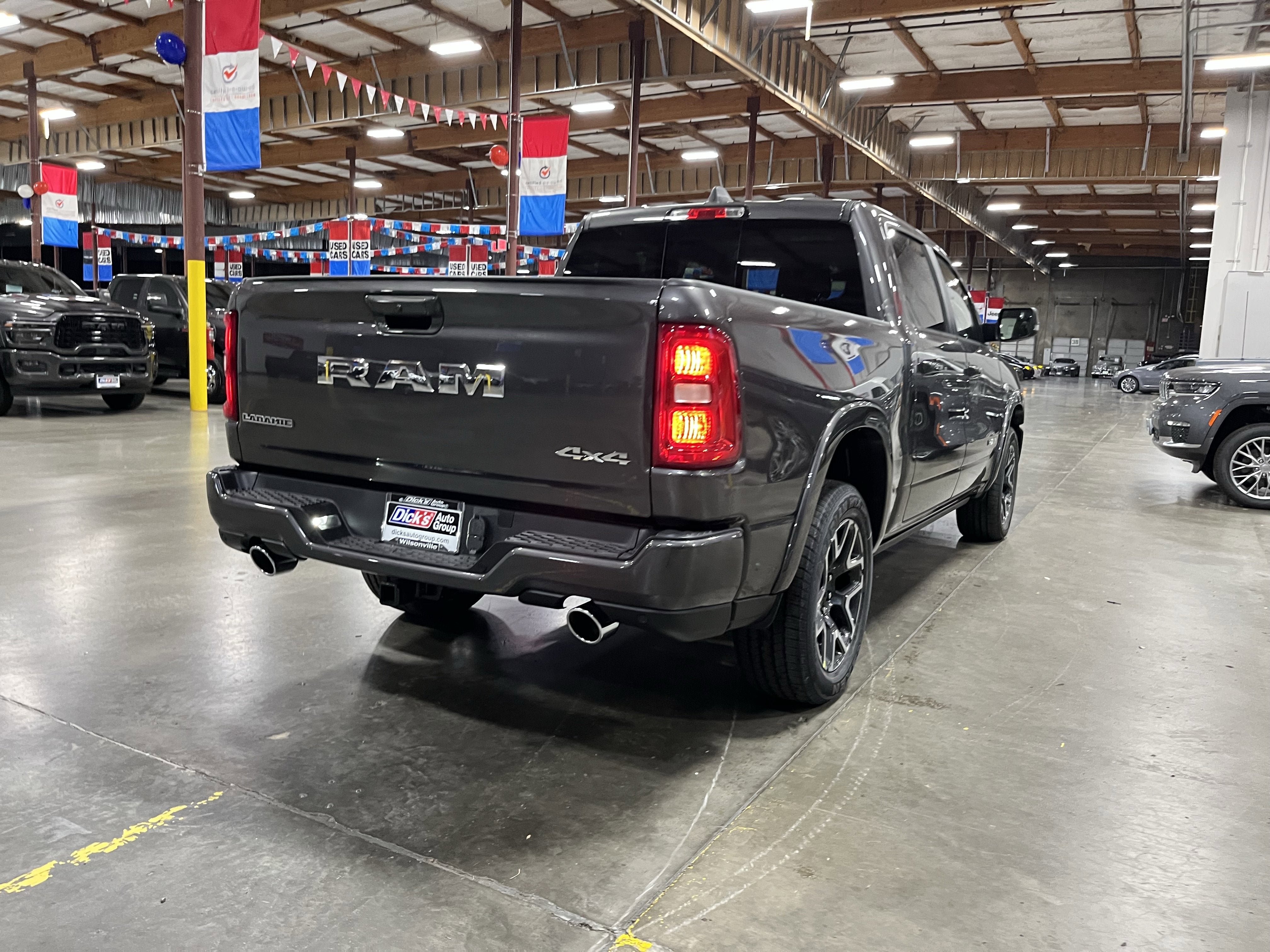 2026 RAM Ram 1500 RAM 1500 LARAMIE CREW CAB 4X4 5'7' BOX