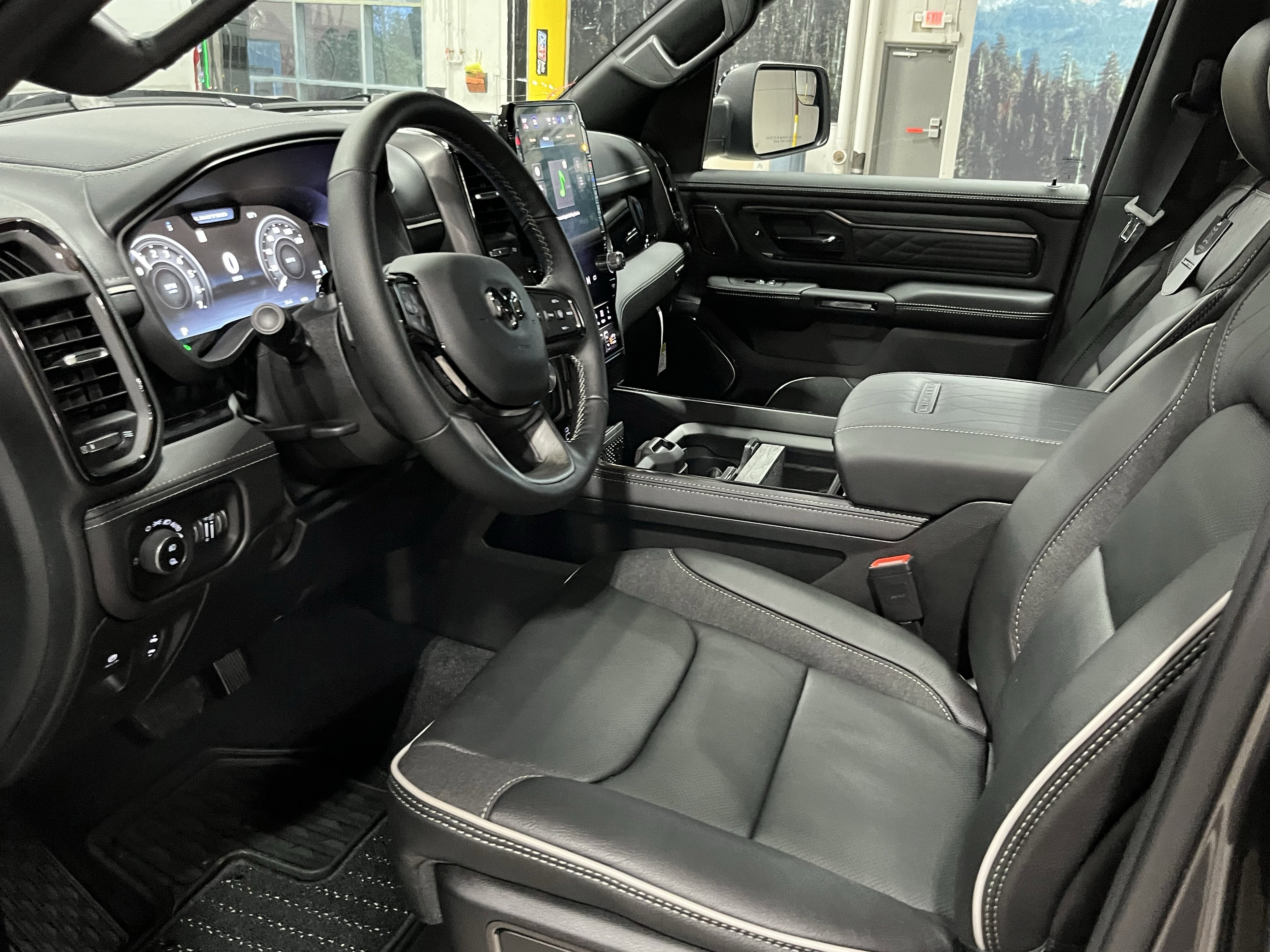 2026 RAM Ram 1500 RAM 1500 LIMITED CREW CAB 4X4 6'4' BOX