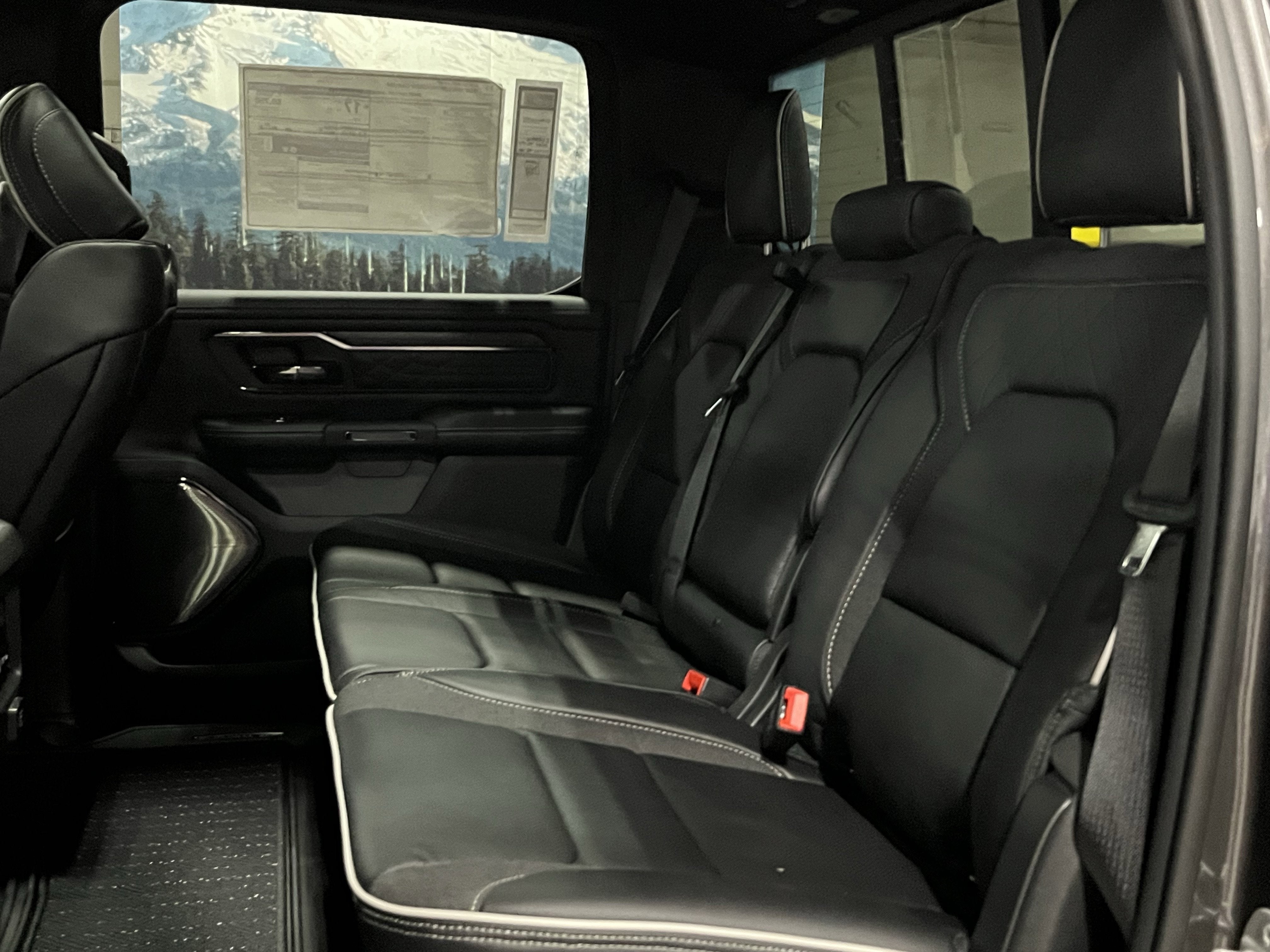 2026 RAM Ram 1500 RAM 1500 LIMITED CREW CAB 4X4 6'4' BOX