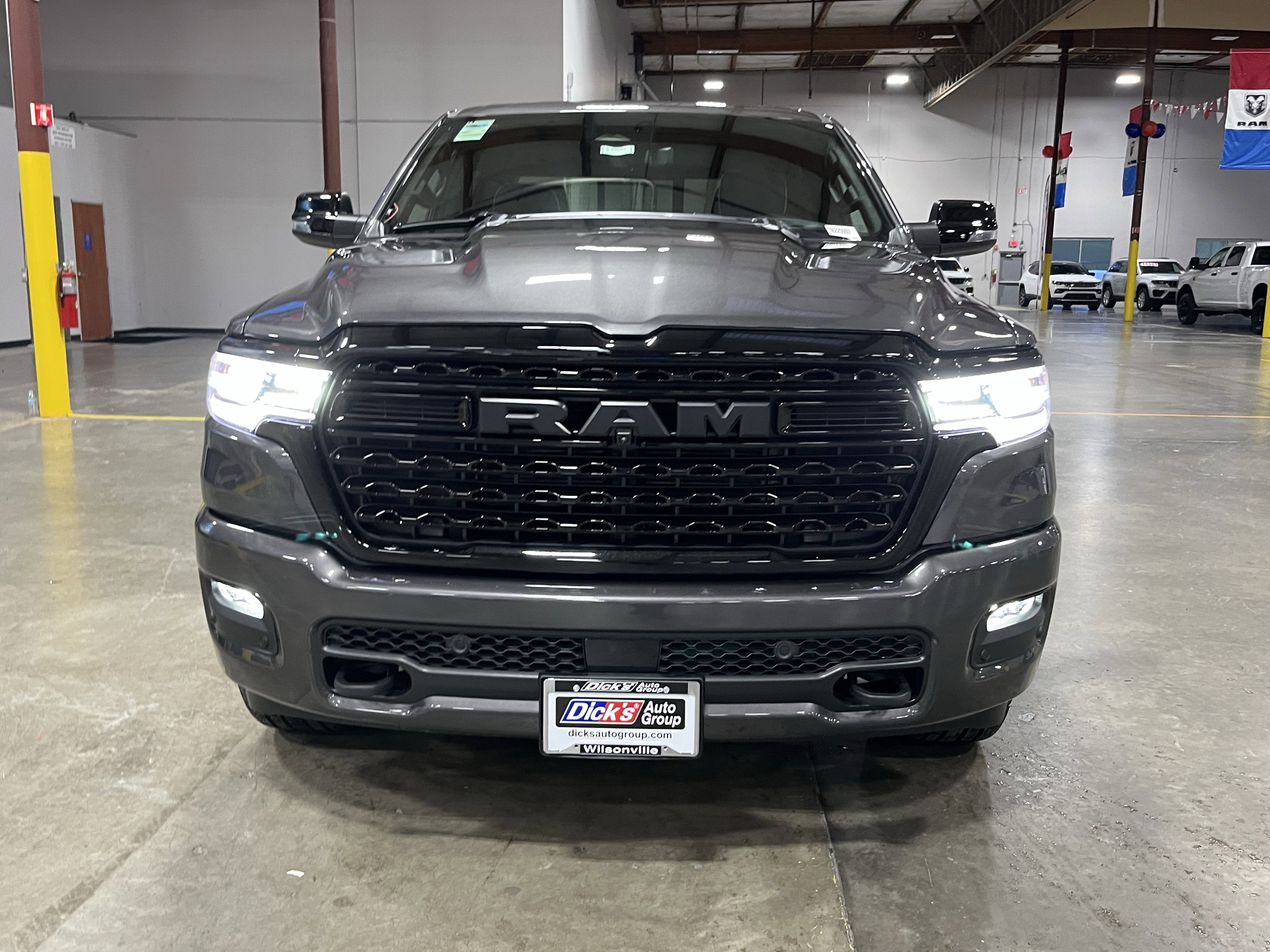 2026 RAM Ram 1500 RAM 1500 LIMITED CREW CAB 4X4 6'4' BOX