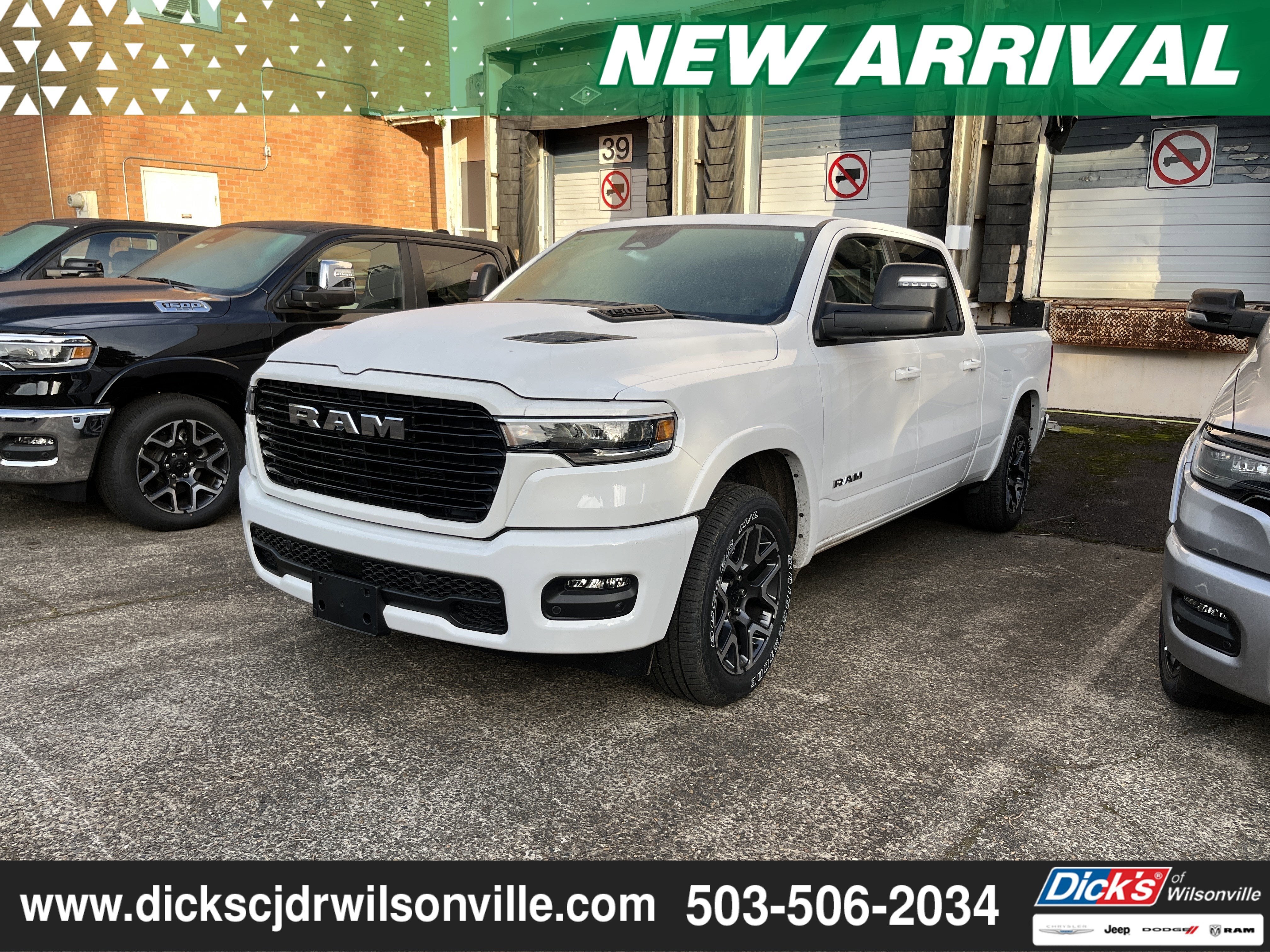 2025 RAM Ram 1500 RAM 1500 LARAMIE CREW CAB 4X4 6'4' BOX