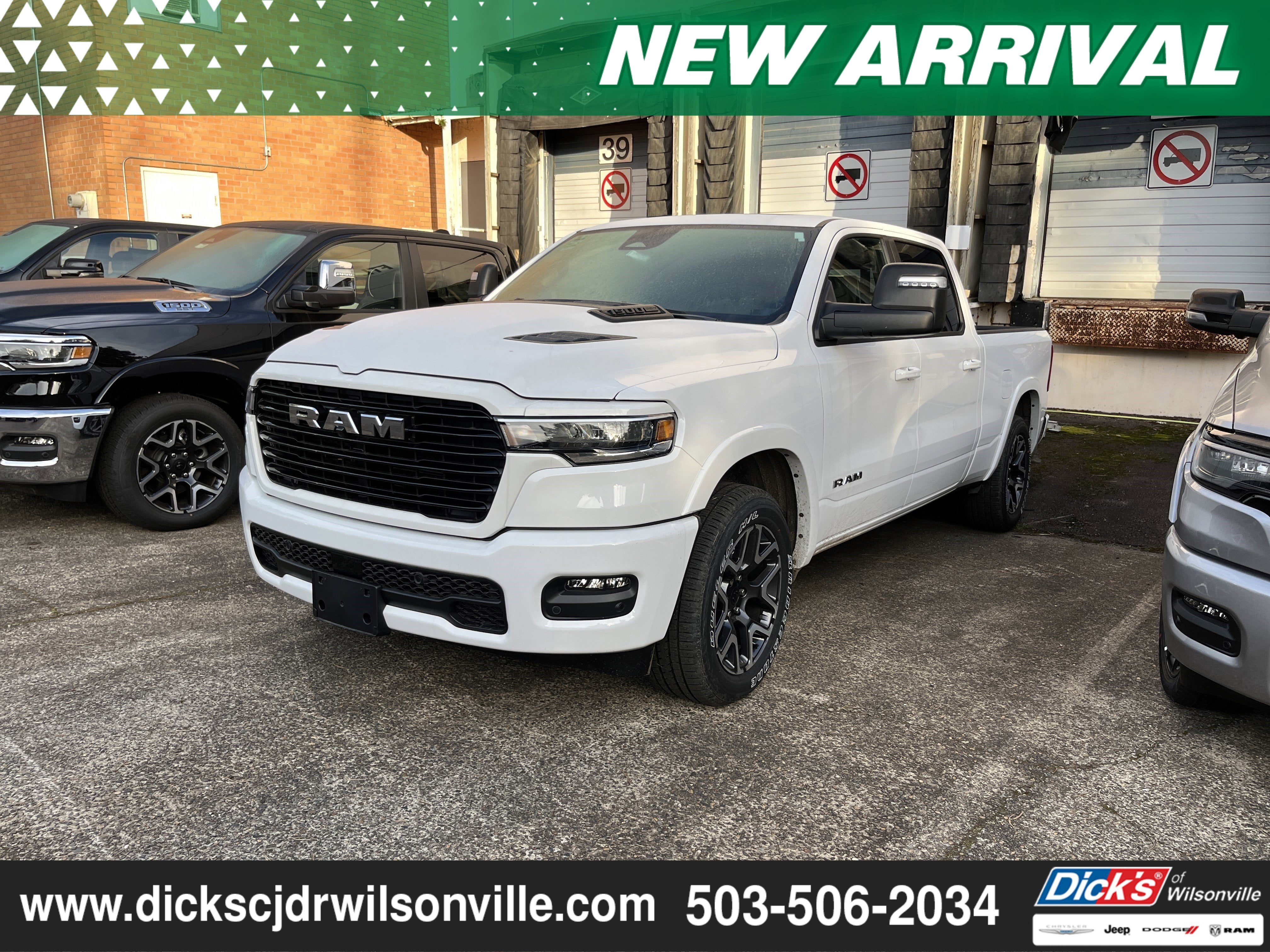 2025 RAM Ram 1500 RAM 1500 LARAMIE CREW CAB 4X4 6'4' BOX