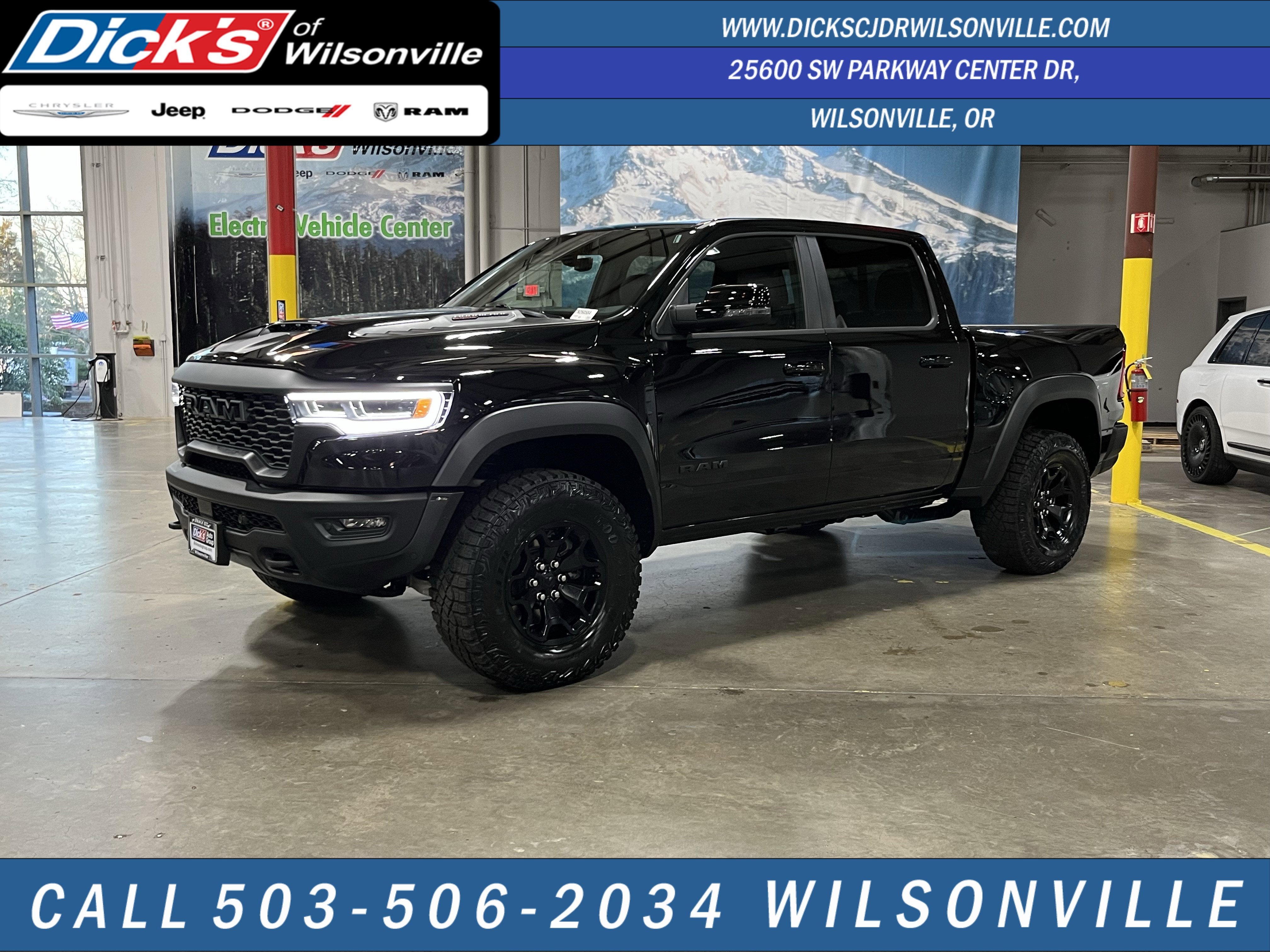 2026 RAM Ram 1500 RAM 1500 RHO CREW CAB 4X4 5'7' BOX