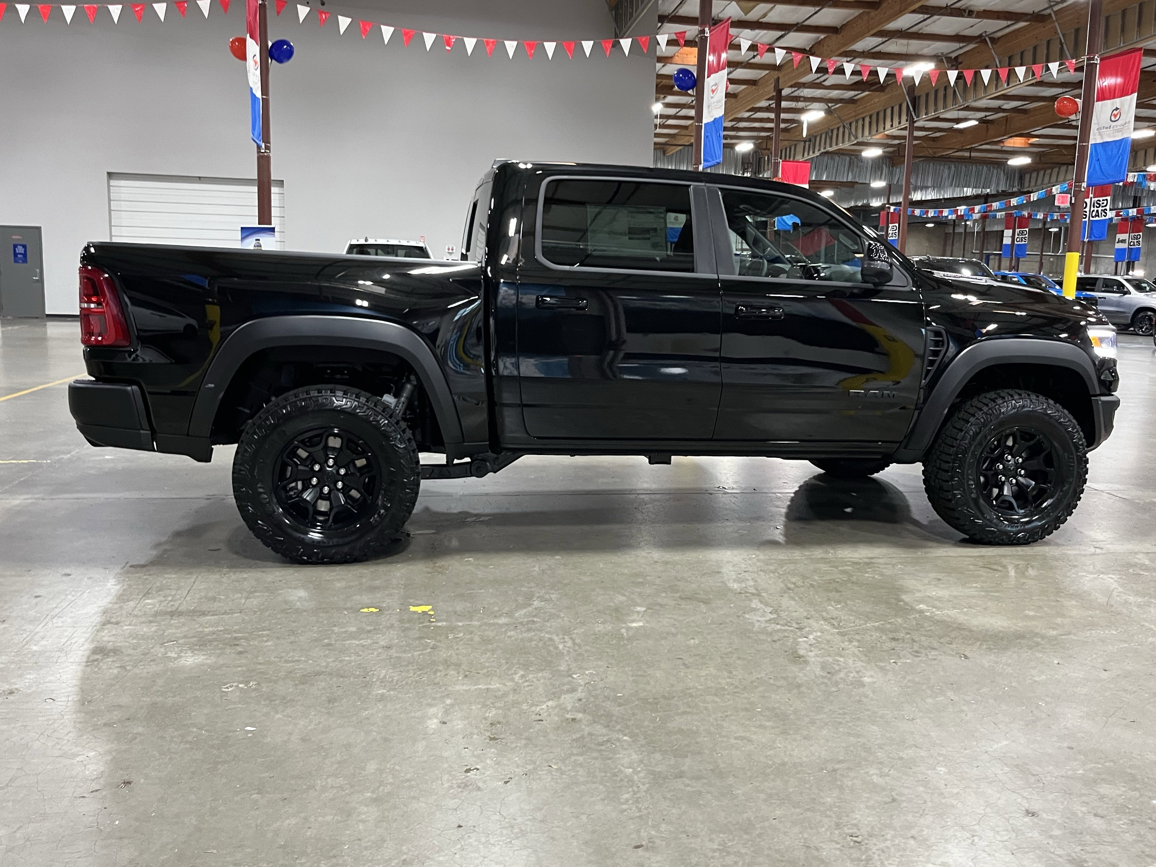 2026 RAM Ram 1500 RAM 1500 RHO CREW CAB 4X4 5'7' BOX