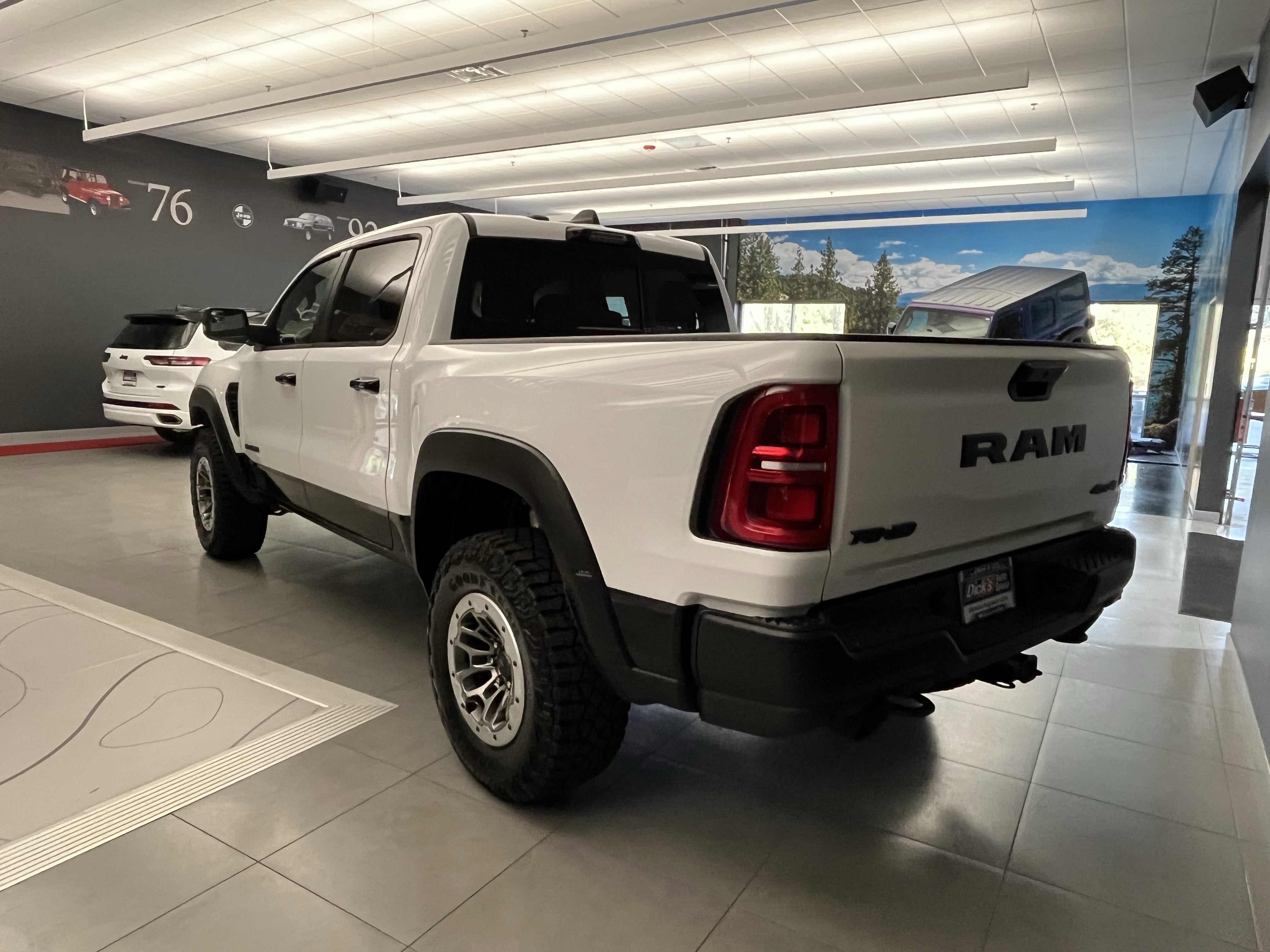 2026 RAM Ram 1500 RAM 1500 RHO CREW CAB 4X4 5'7' BOX