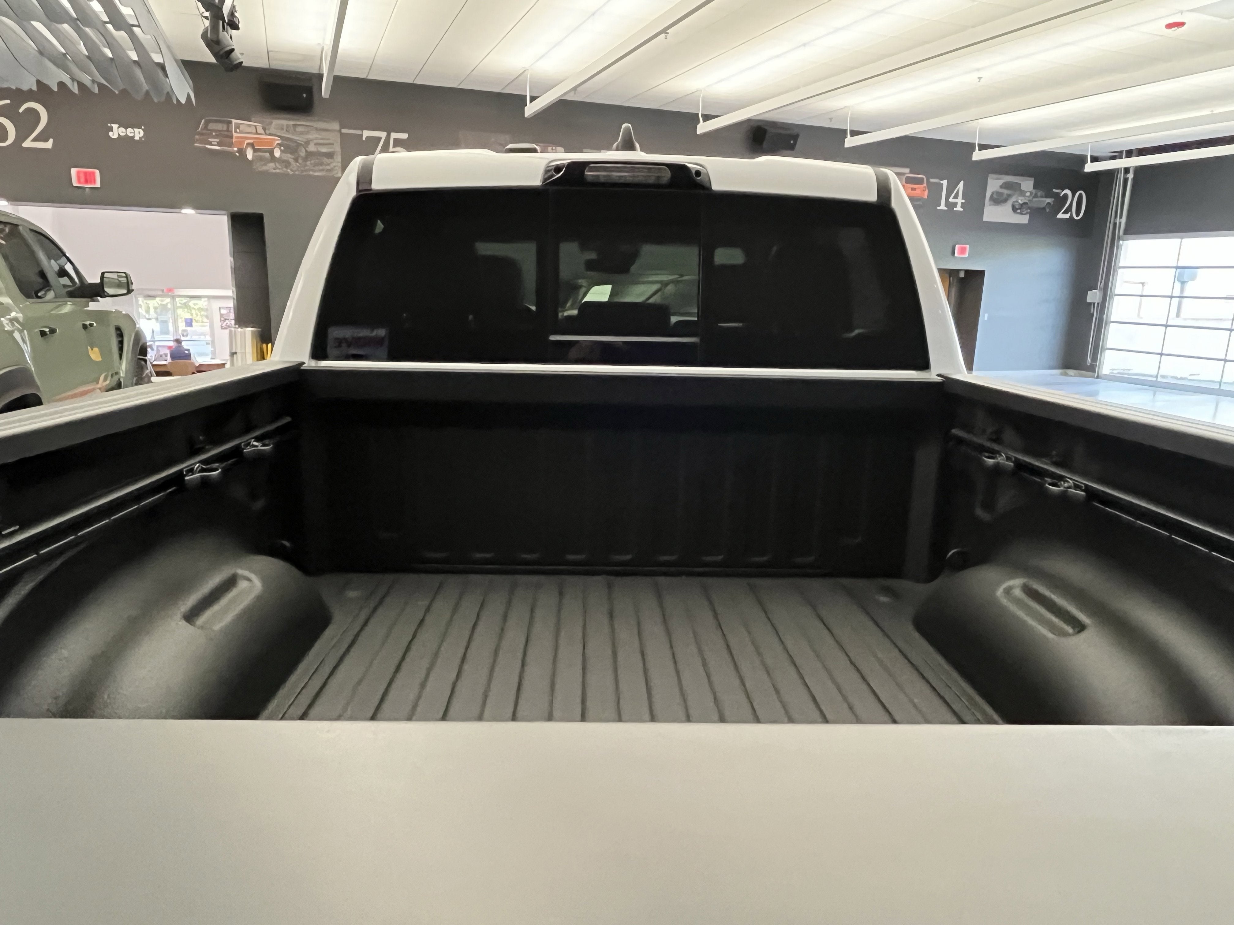 2026 RAM Ram 1500 RAM 1500 RHO CREW CAB 4X4 5'7' BOX