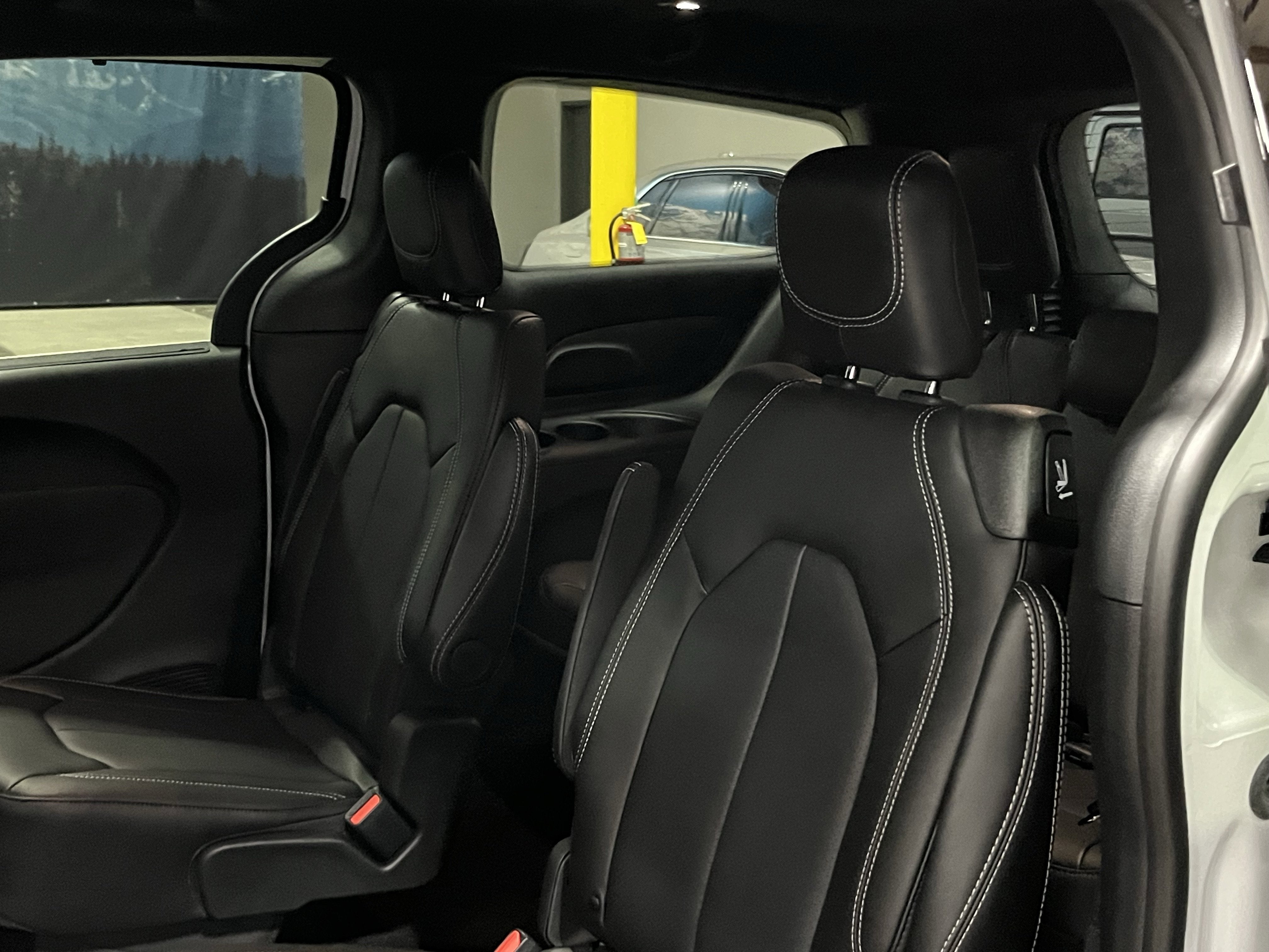 2026 Chrysler Pacifica PACIFICA SELECT