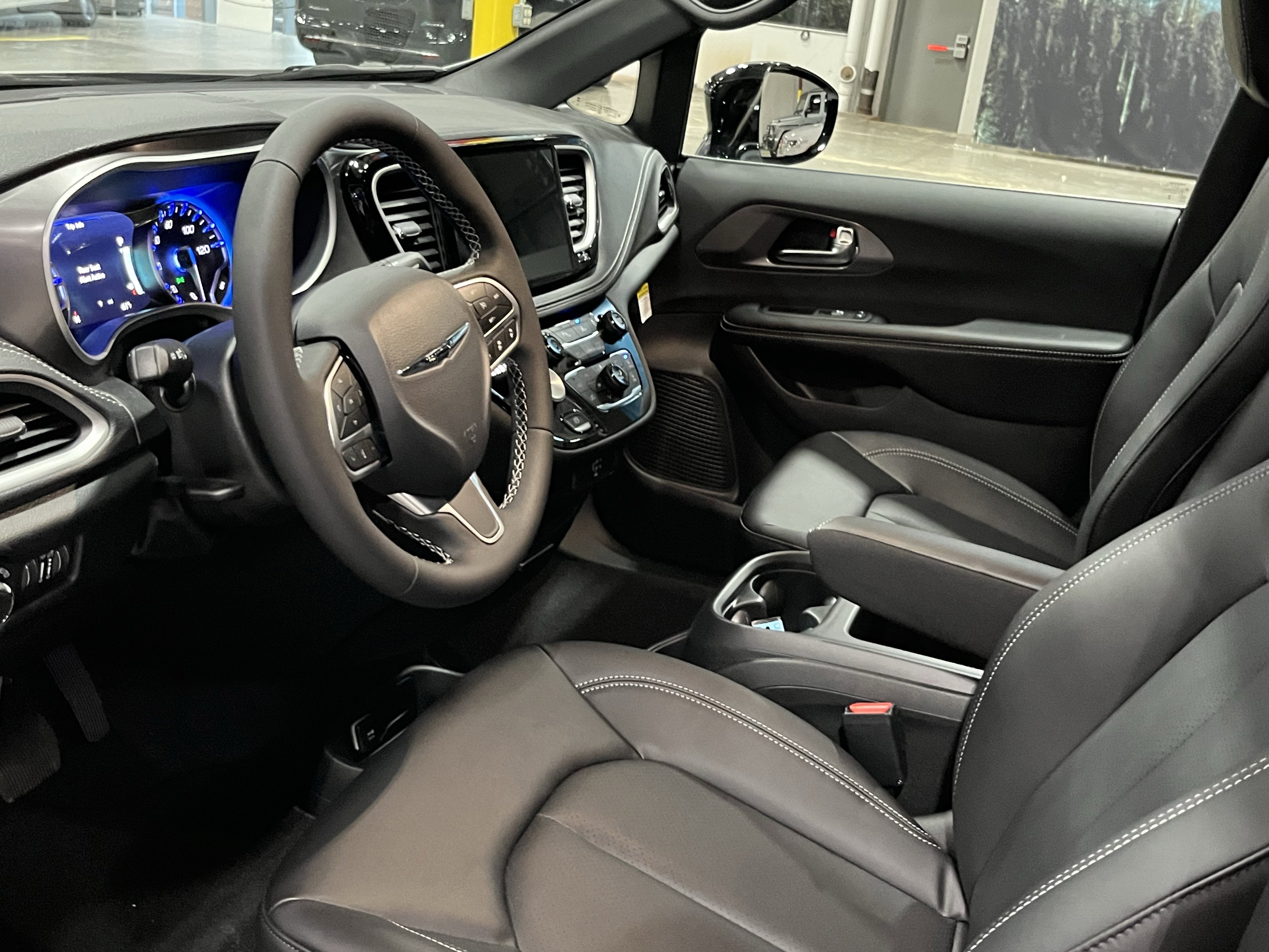 2026 Chrysler Pacifica PACIFICA SELECT