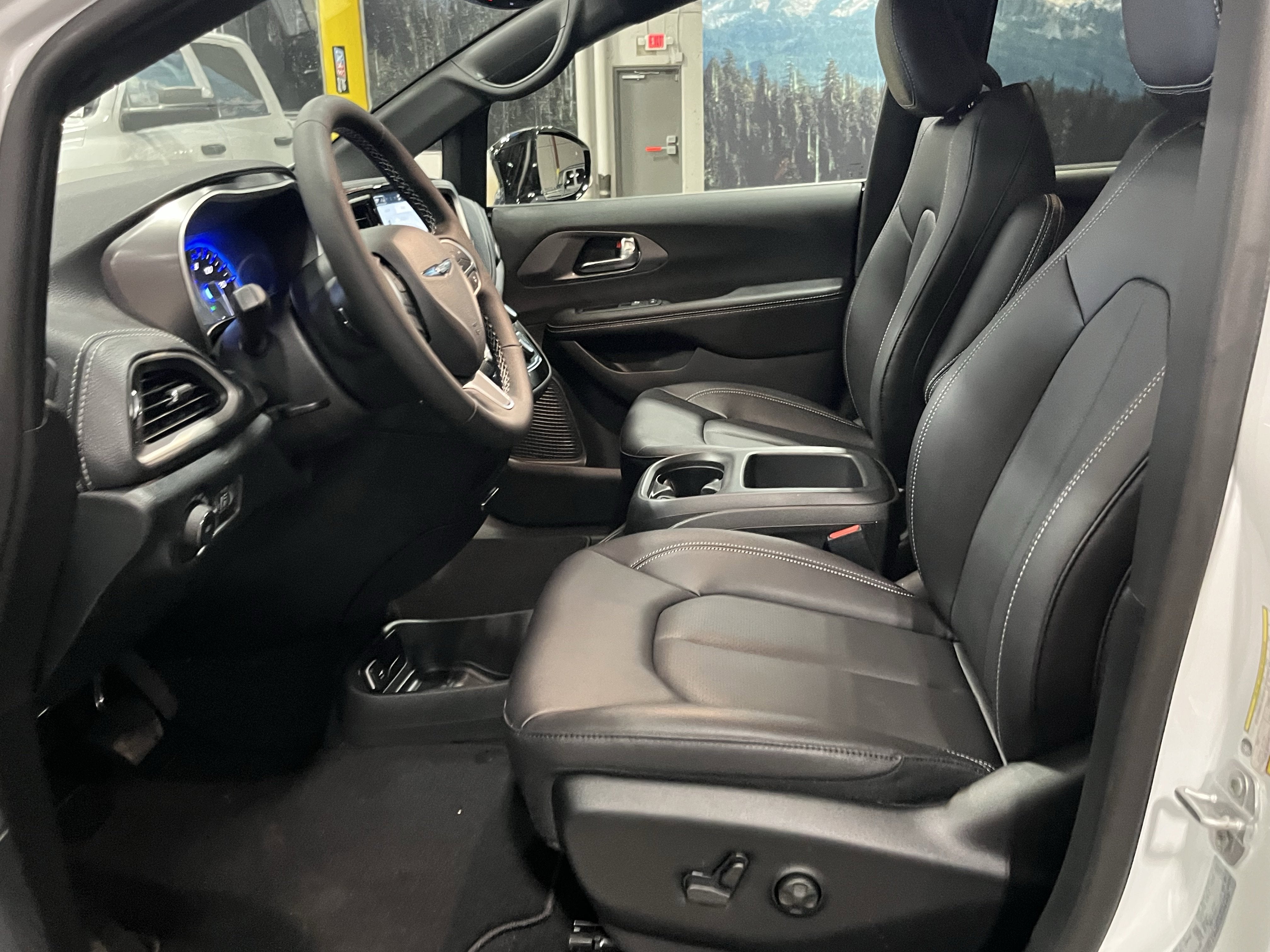 2026 Chrysler Pacifica PACIFICA SELECT