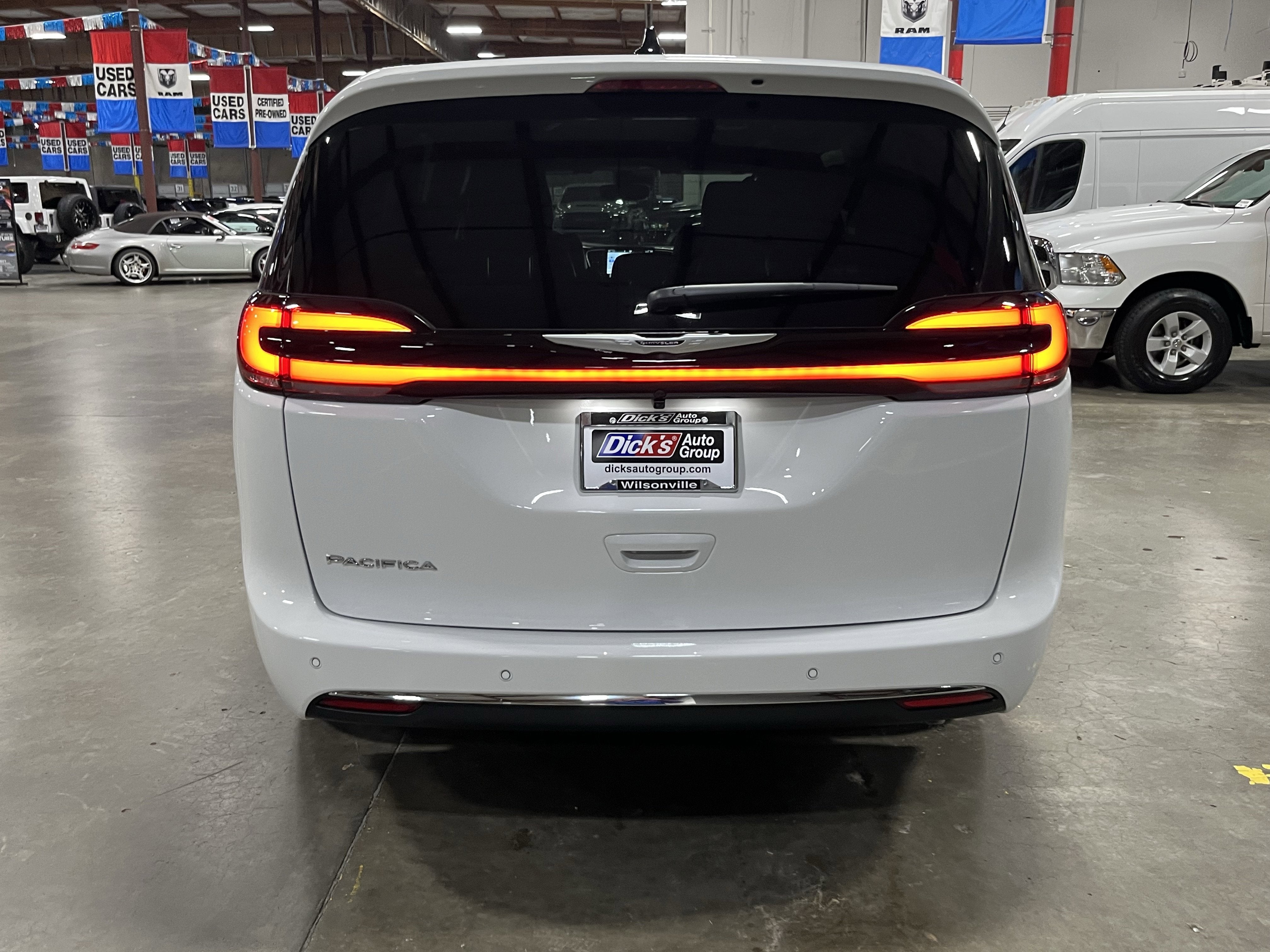 2026 Chrysler Pacifica PACIFICA SELECT