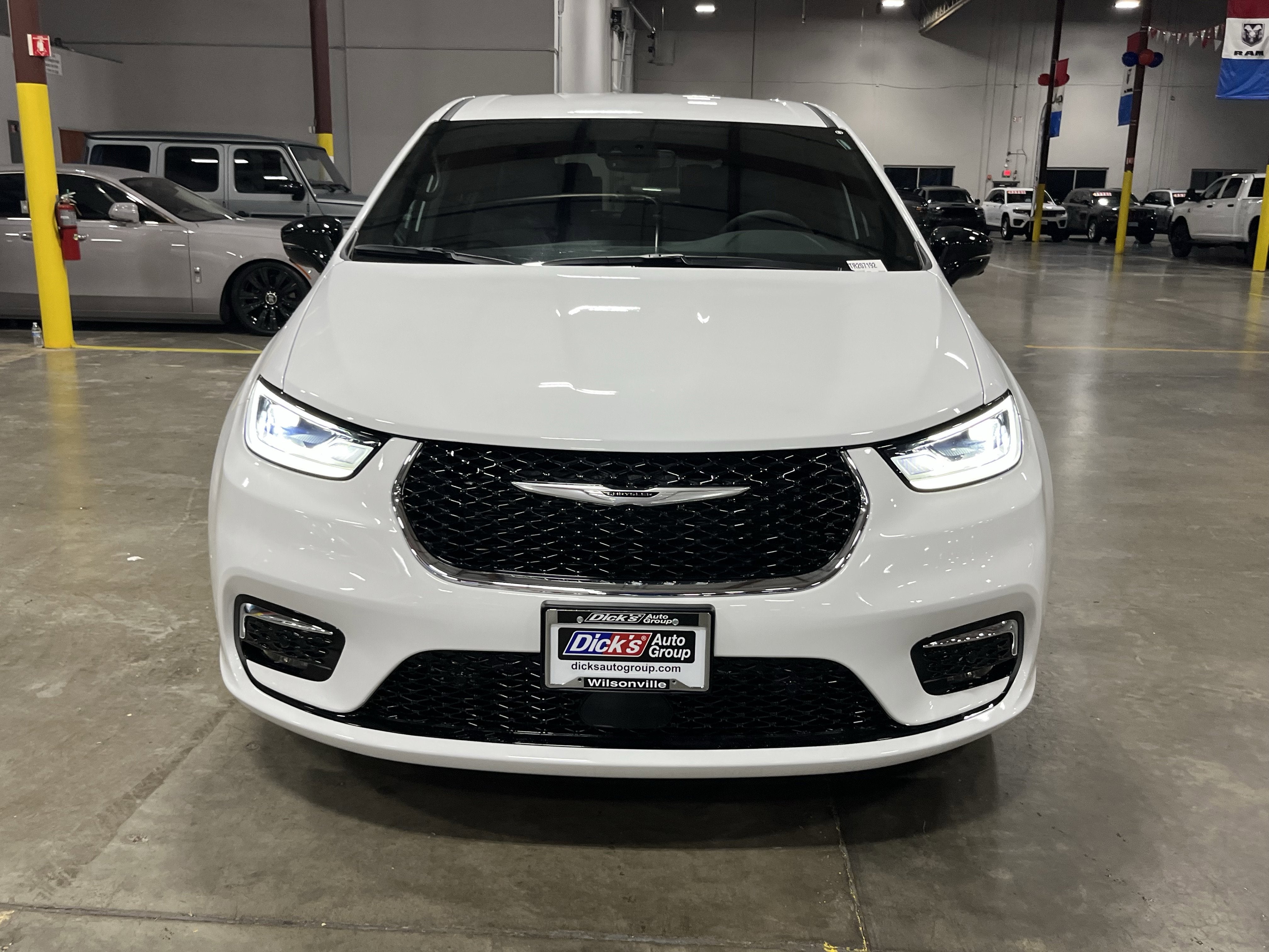 2026 Chrysler Pacifica PACIFICA SELECT