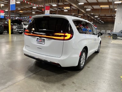 2026 Chrysler Pacifica PACIFICA SELECT