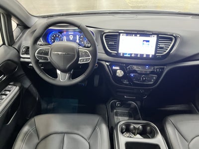 2026 Chrysler Voyager VOYAGER LX