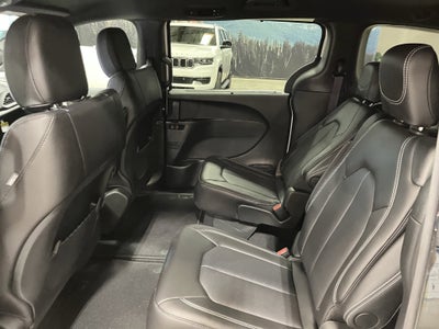 2026 Chrysler Voyager VOYAGER LX