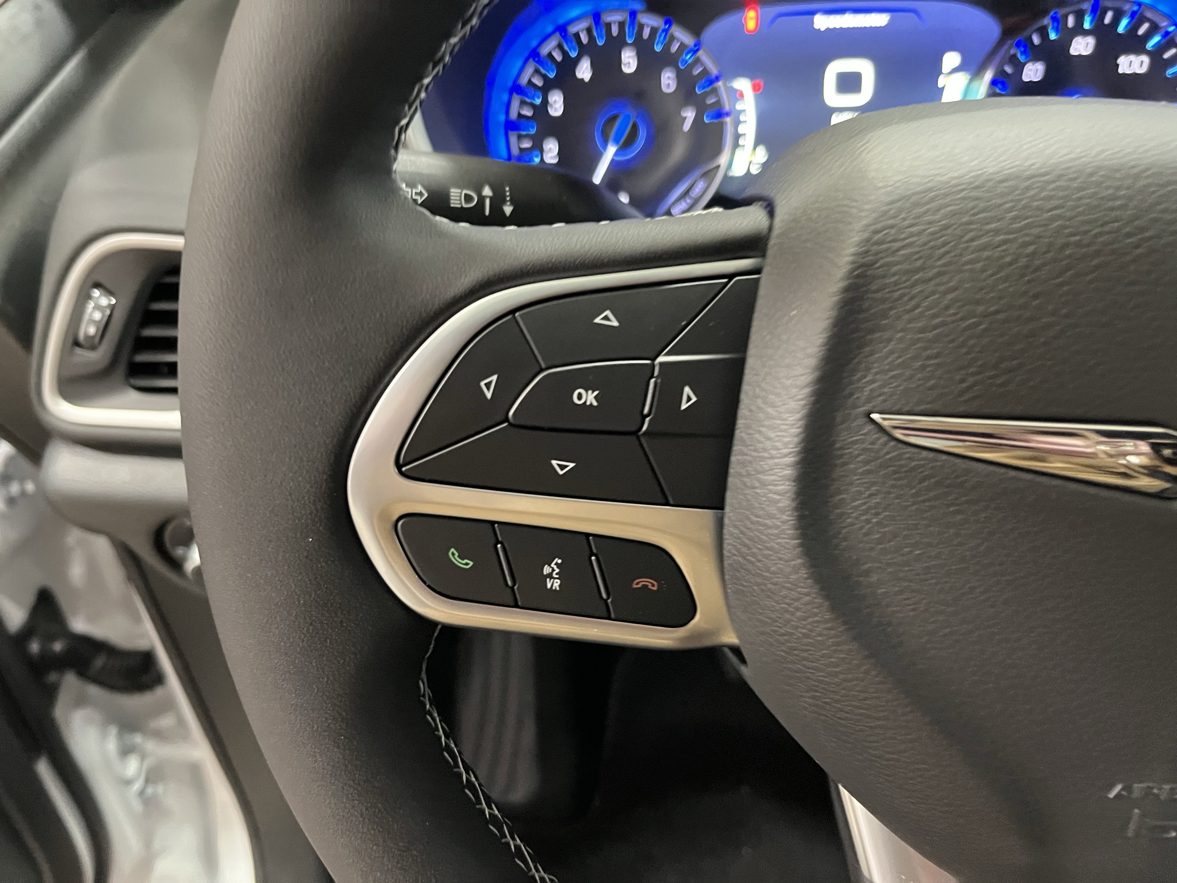 2026 Chrysler Voyager VOYAGER LX