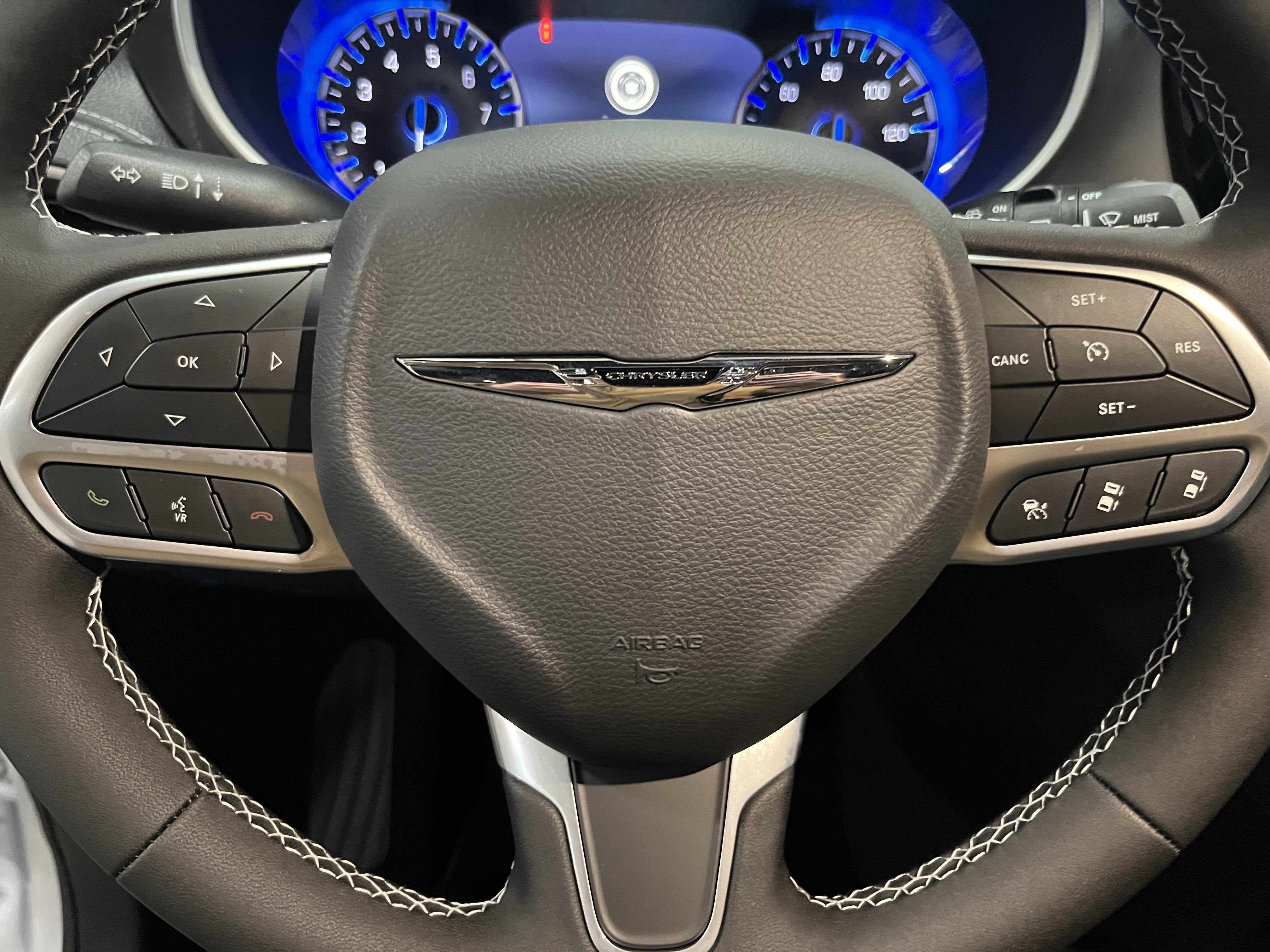 2026 Chrysler Pacifica PACIFICA SELECT AWD