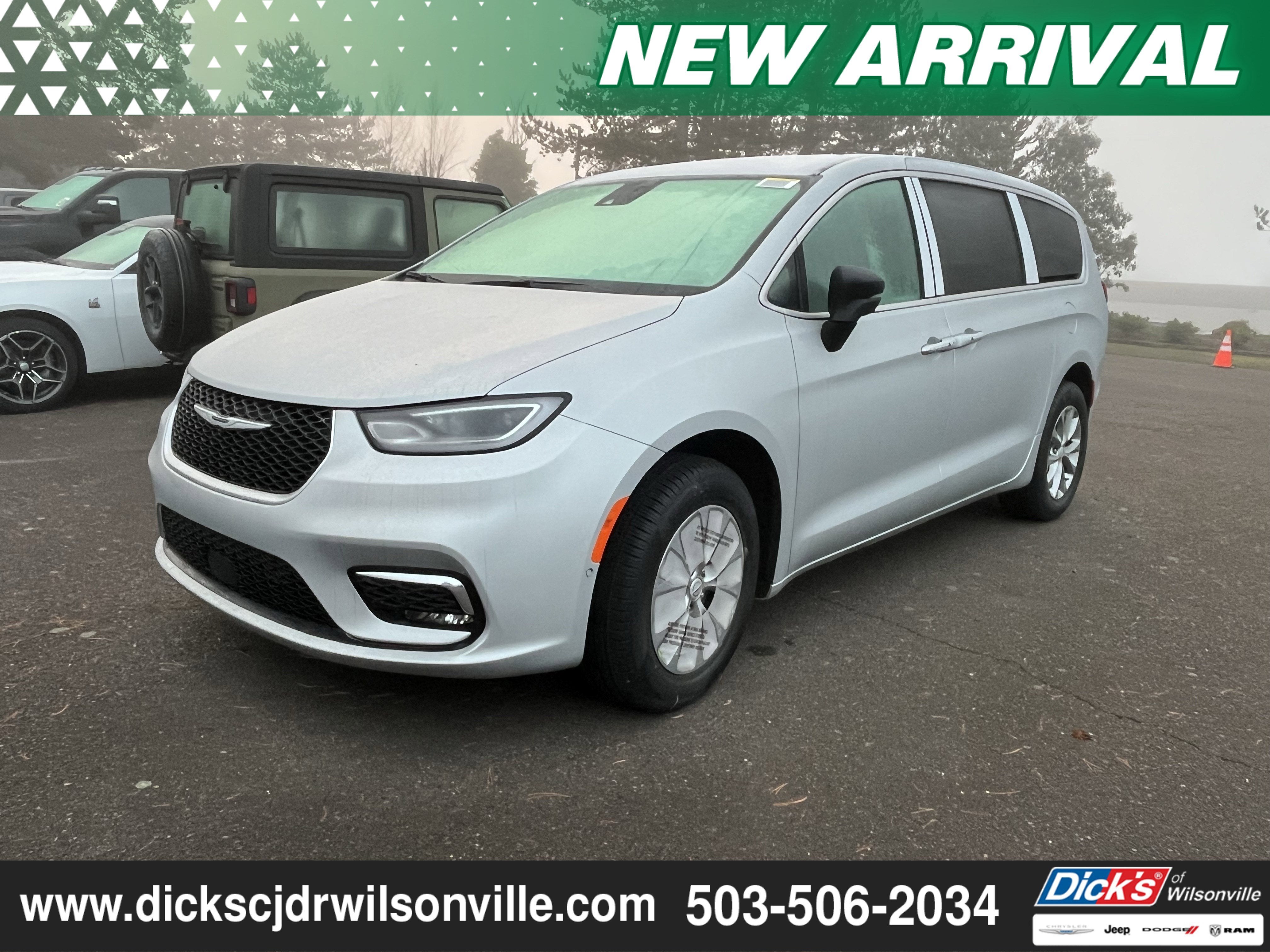 2026 Chrysler Pacifica PACIFICA SELECT AWD