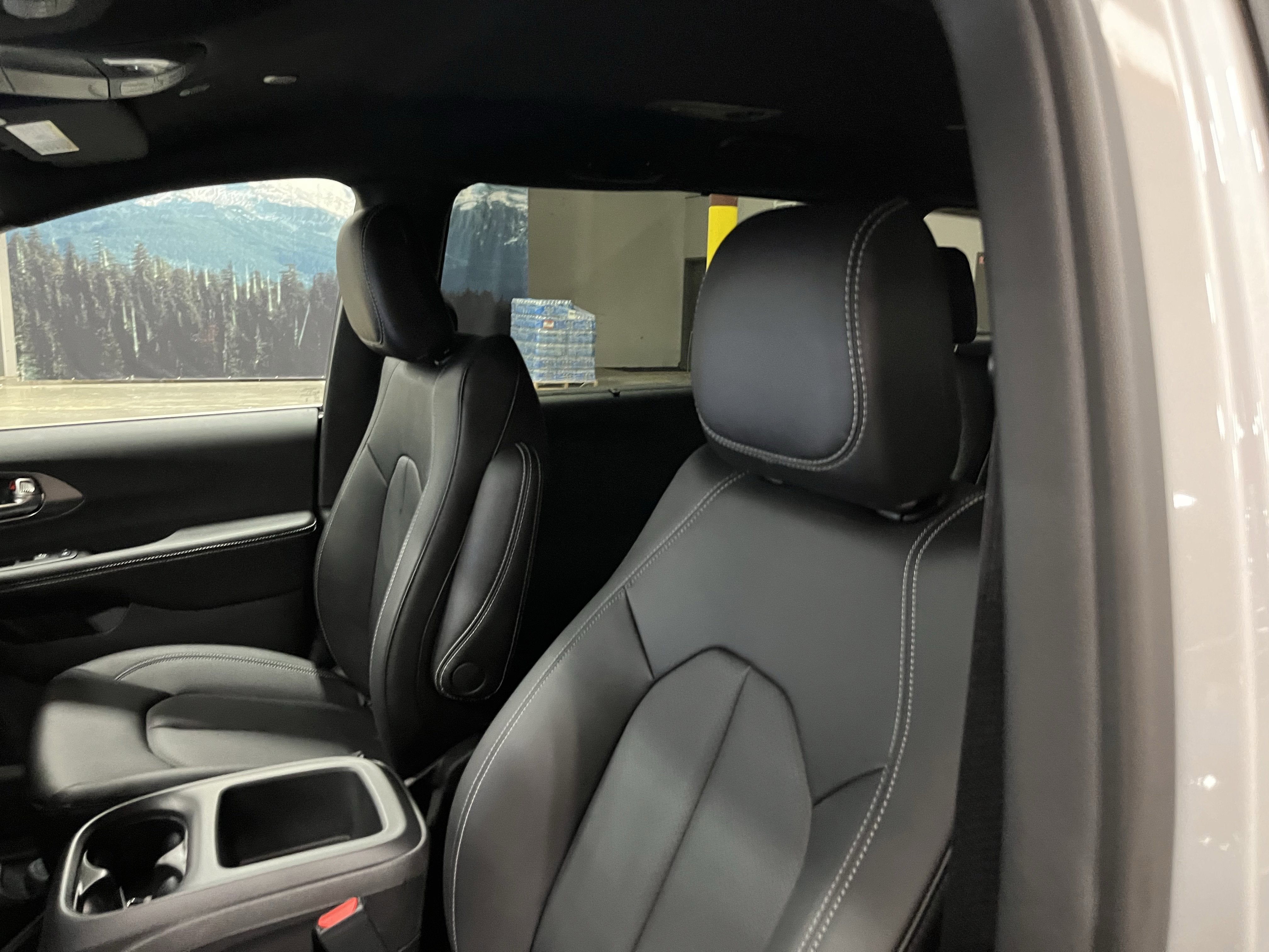 2026 Chrysler Pacifica PACIFICA SELECT AWD