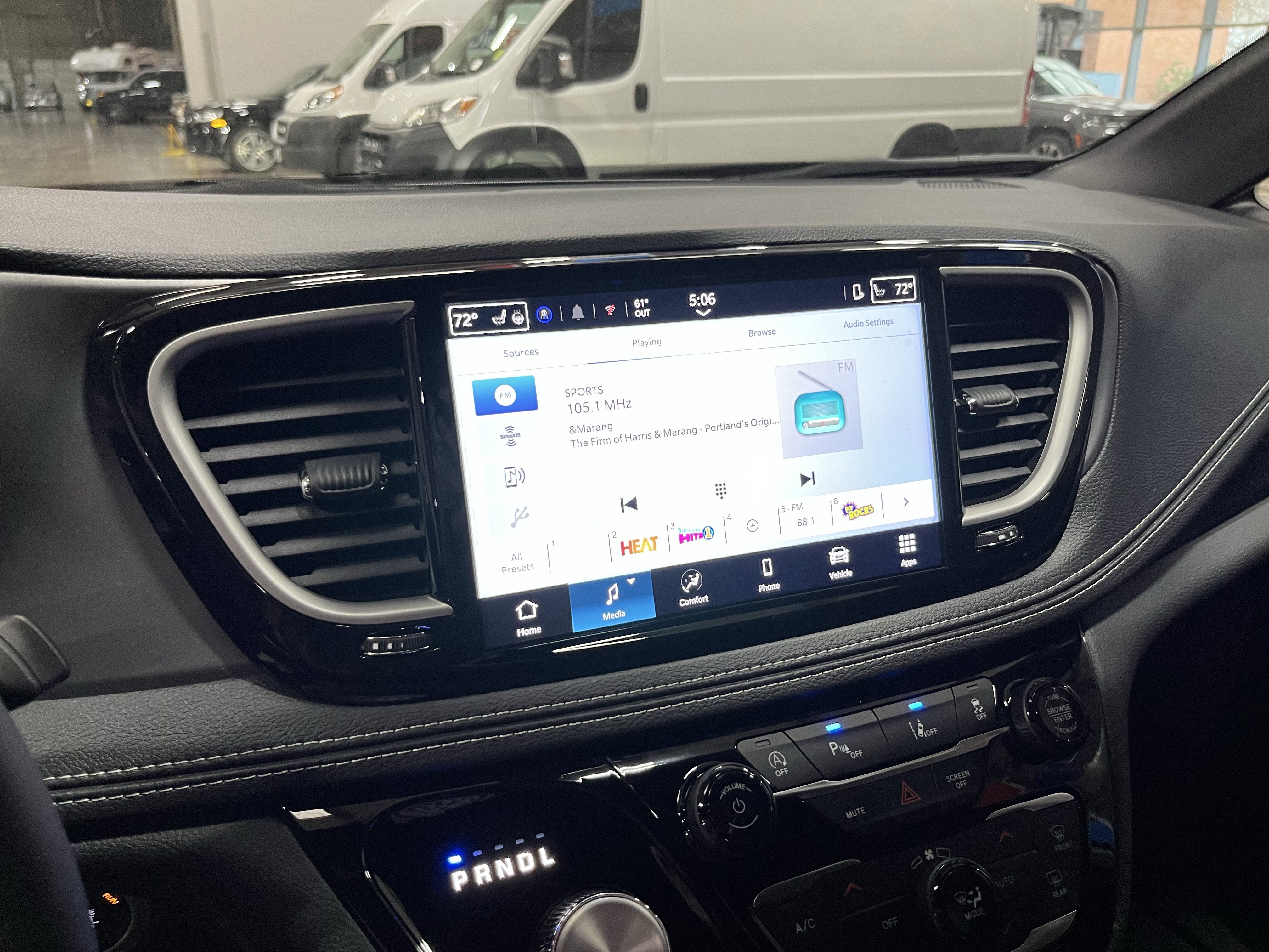 2026 Chrysler Pacifica PACIFICA SELECT AWD