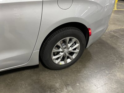 2026 Chrysler Pacifica PACIFICA SELECT AWD