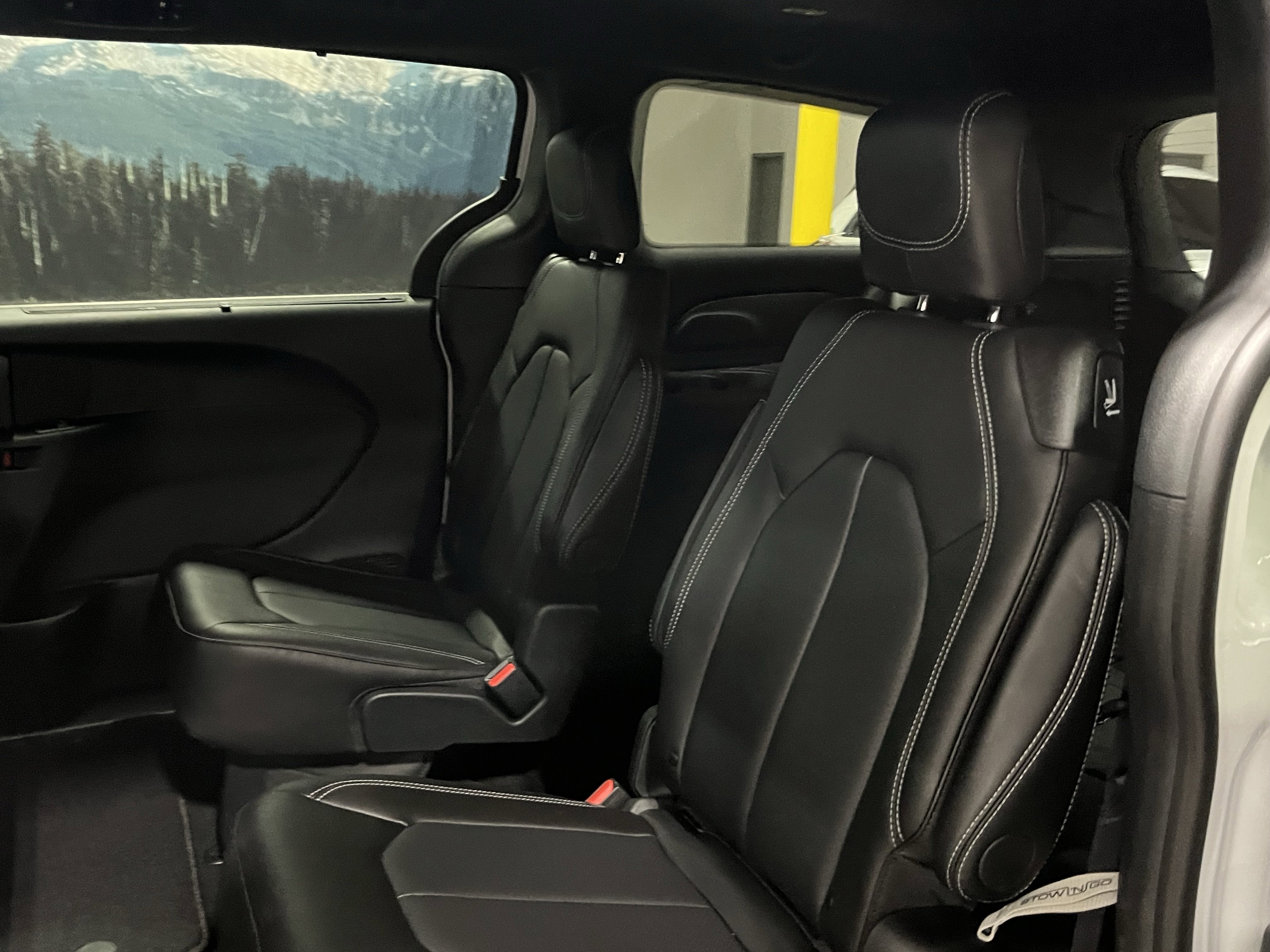 2026 Chrysler Pacifica PACIFICA SELECT AWD