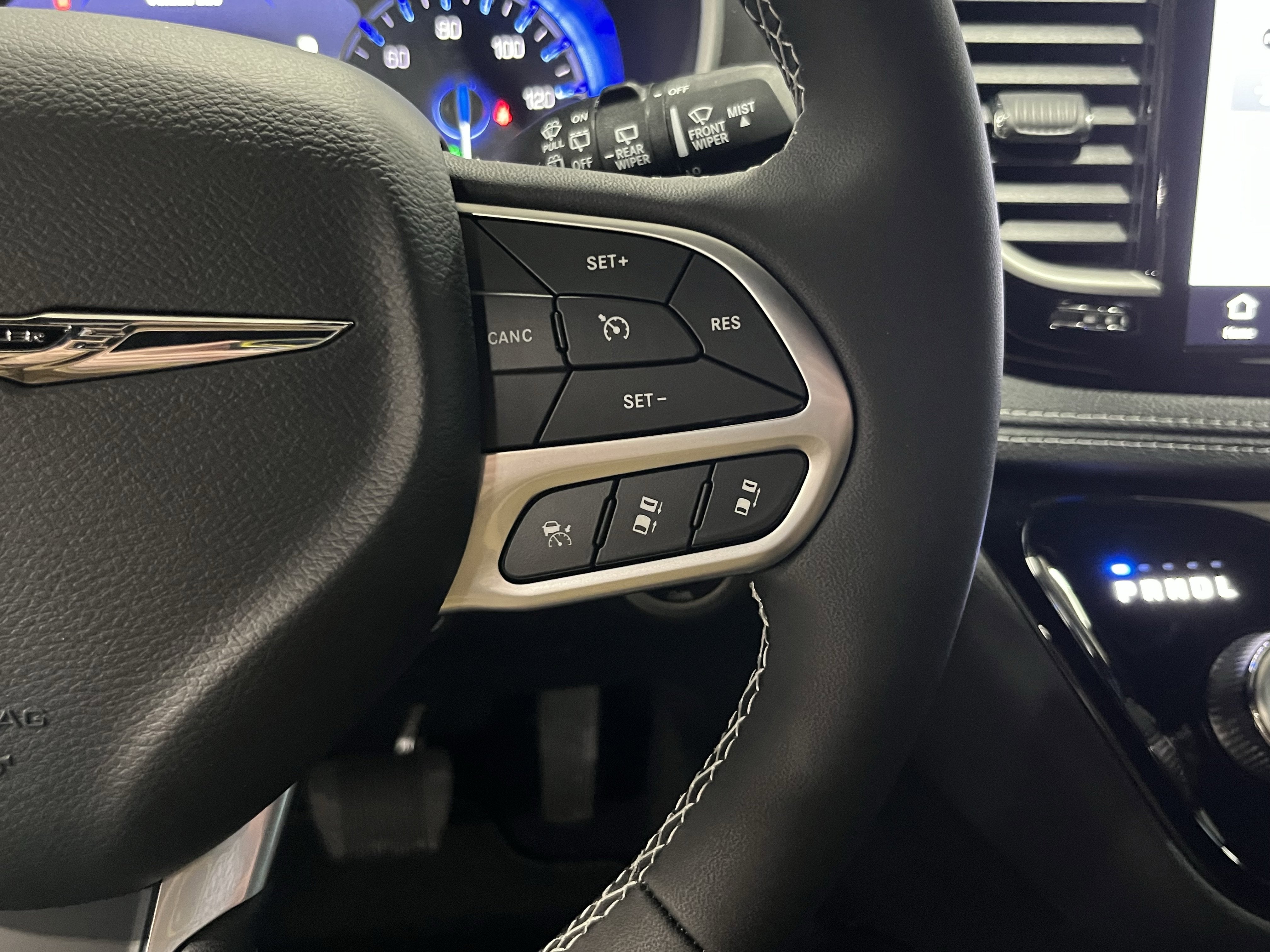 2026 Chrysler Pacifica PACIFICA SELECT AWD