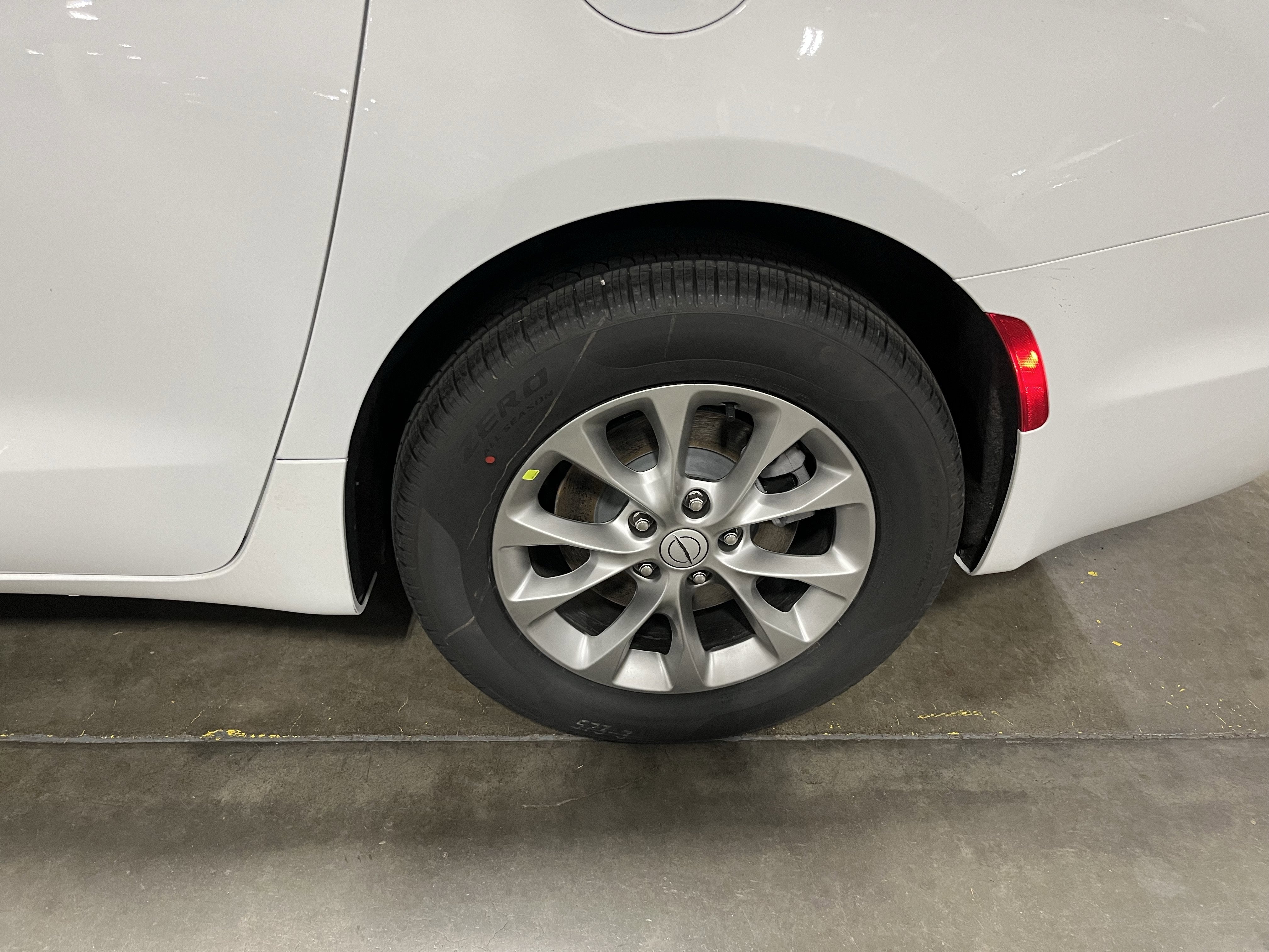 2026 Chrysler Pacifica PACIFICA SELECT AWD