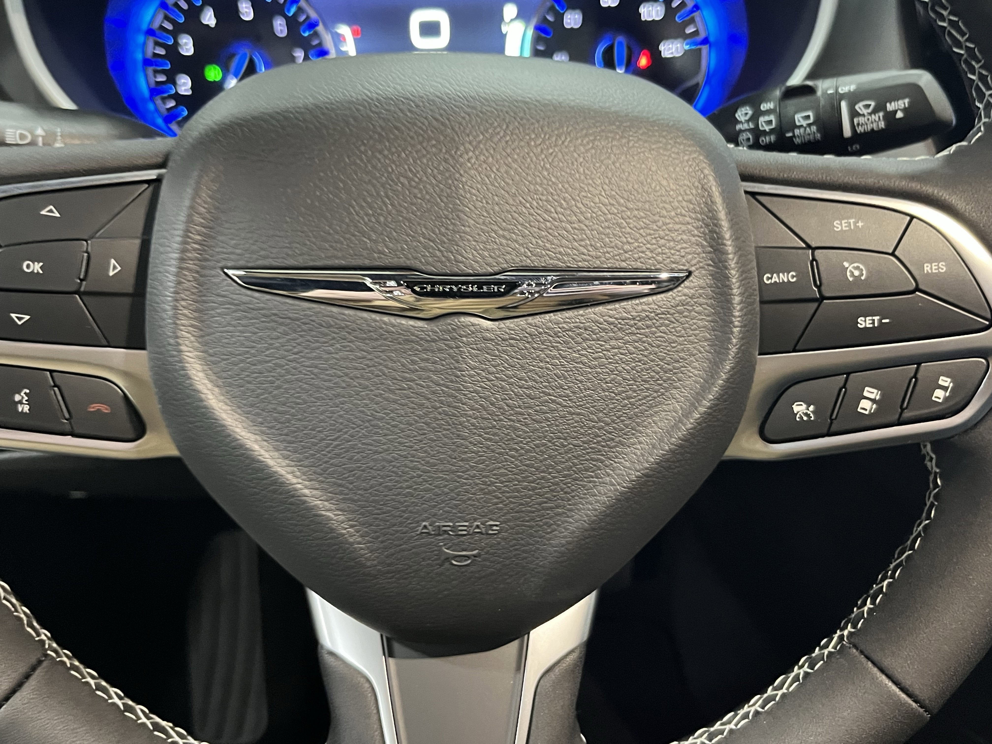 2026 Chrysler Pacifica PACIFICA SELECT AWD