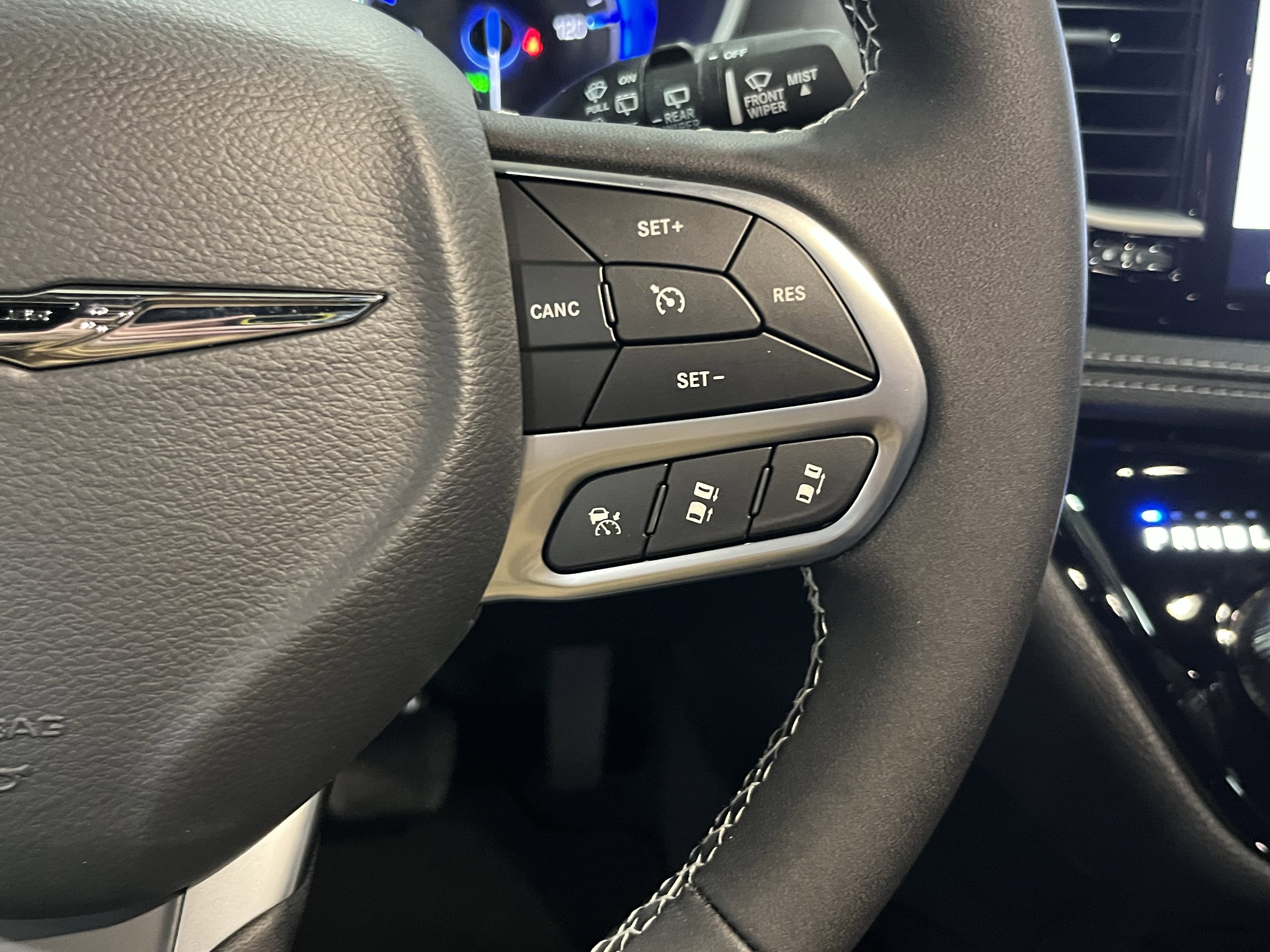 2026 Chrysler Pacifica PACIFICA SELECT AWD