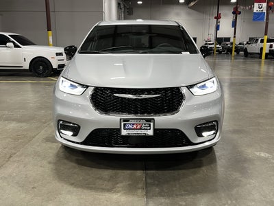 2026 Chrysler Pacifica PACIFICA SELECT AWD