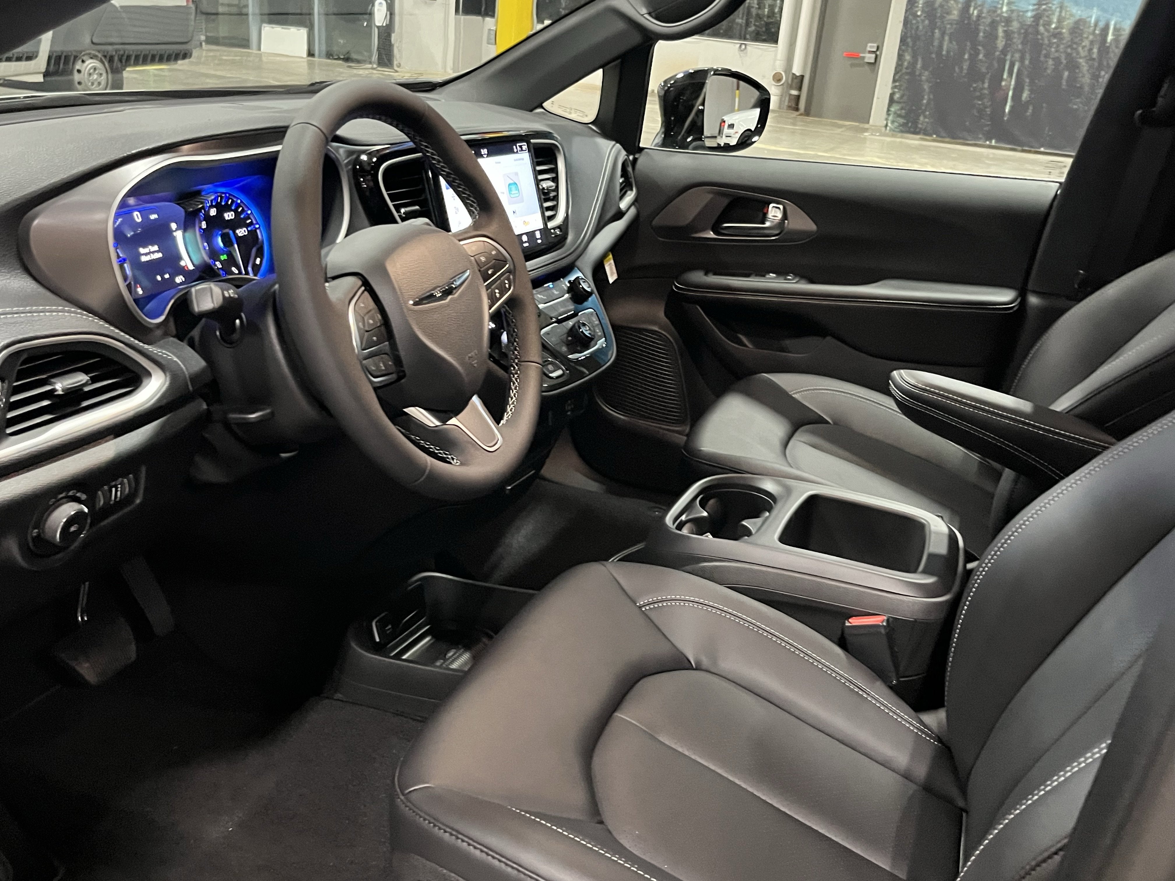 2026 Chrysler Pacifica PACIFICA SELECT AWD