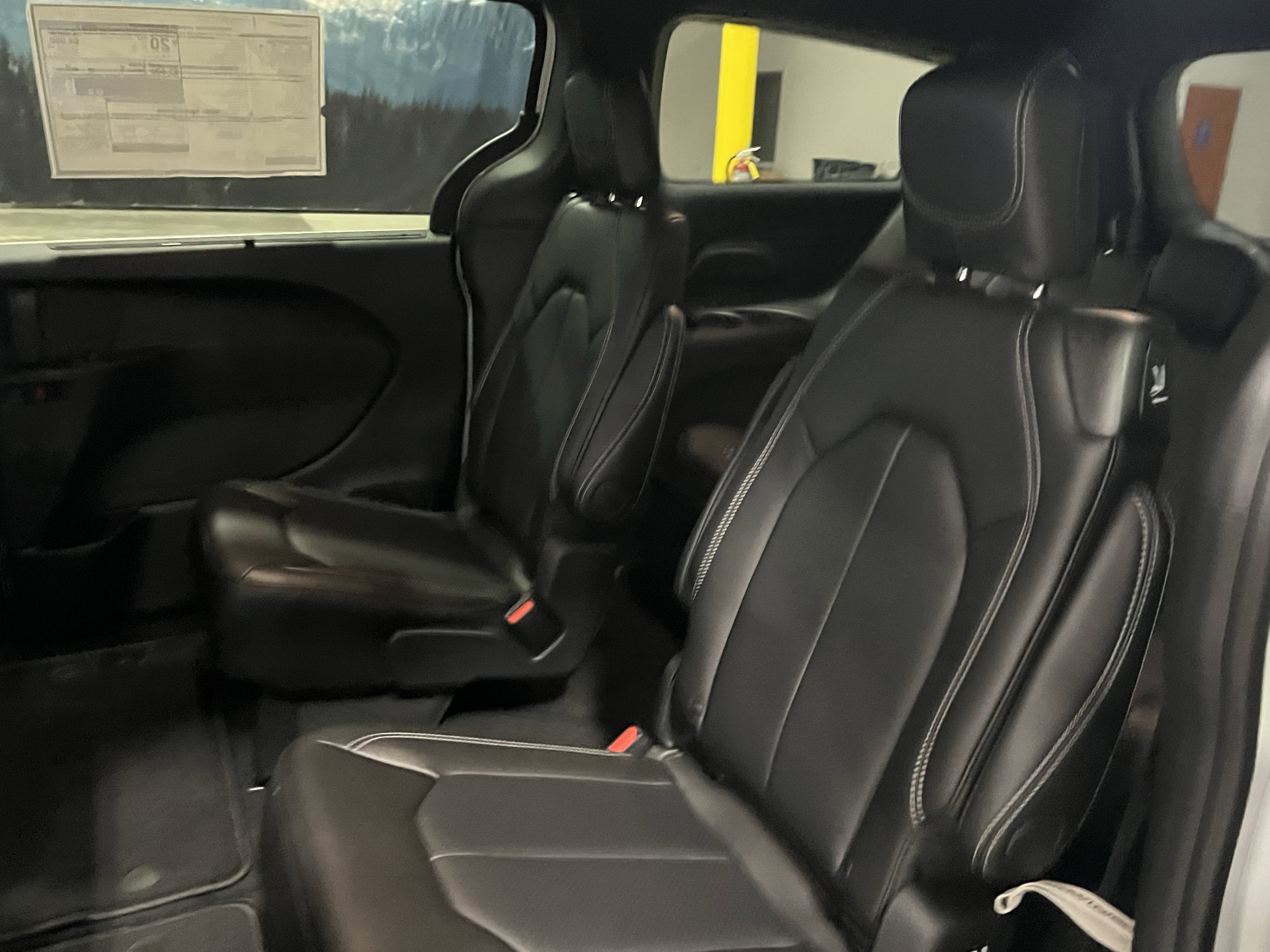 2026 Chrysler Pacifica PACIFICA SELECT AWD