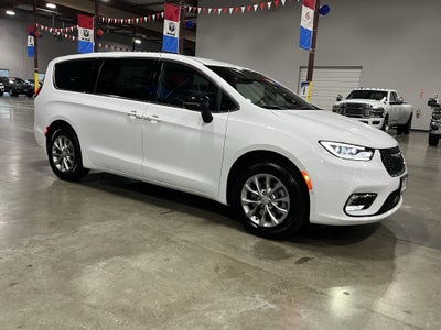 2026 Chrysler Pacifica PACIFICA SELECT AWD
