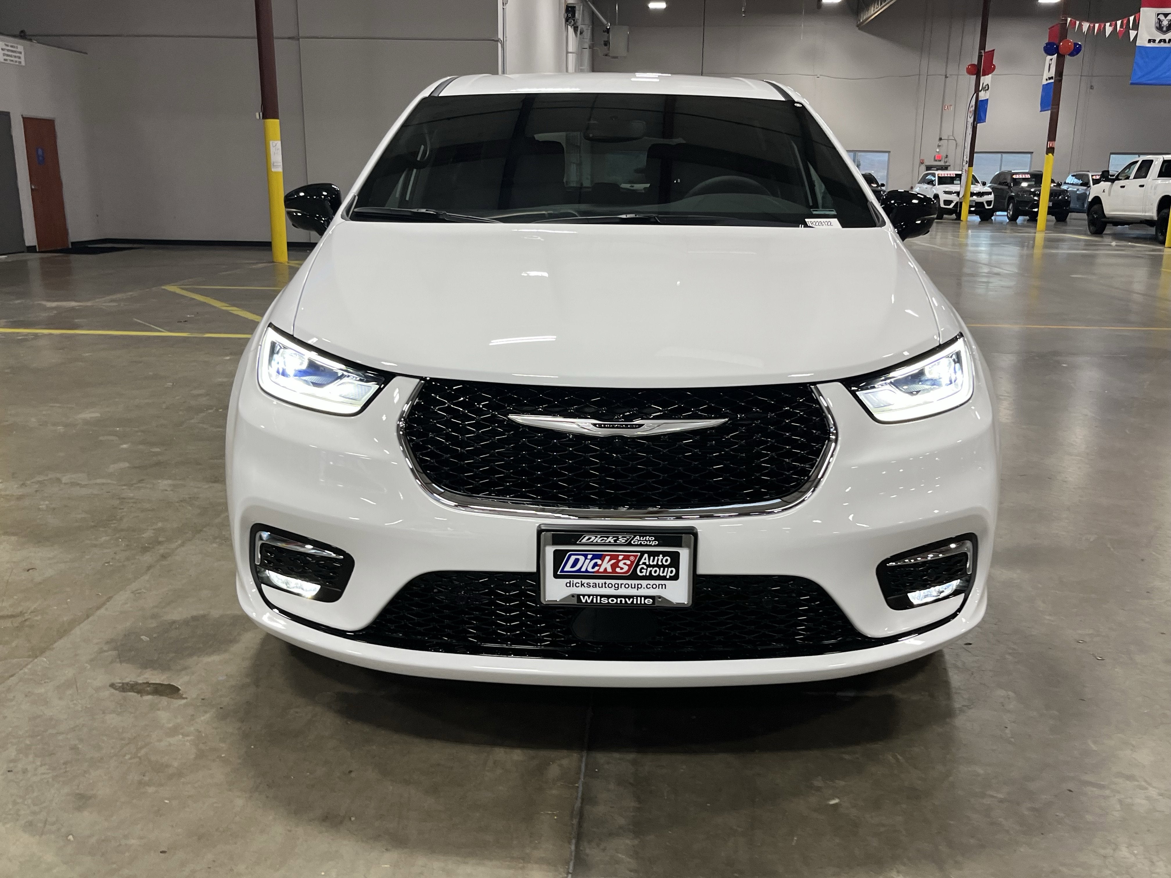 2026 Chrysler Pacifica PACIFICA SELECT AWD
