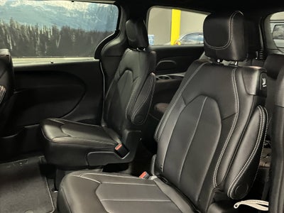 2026 Chrysler Pacifica PACIFICA SELECT AWD