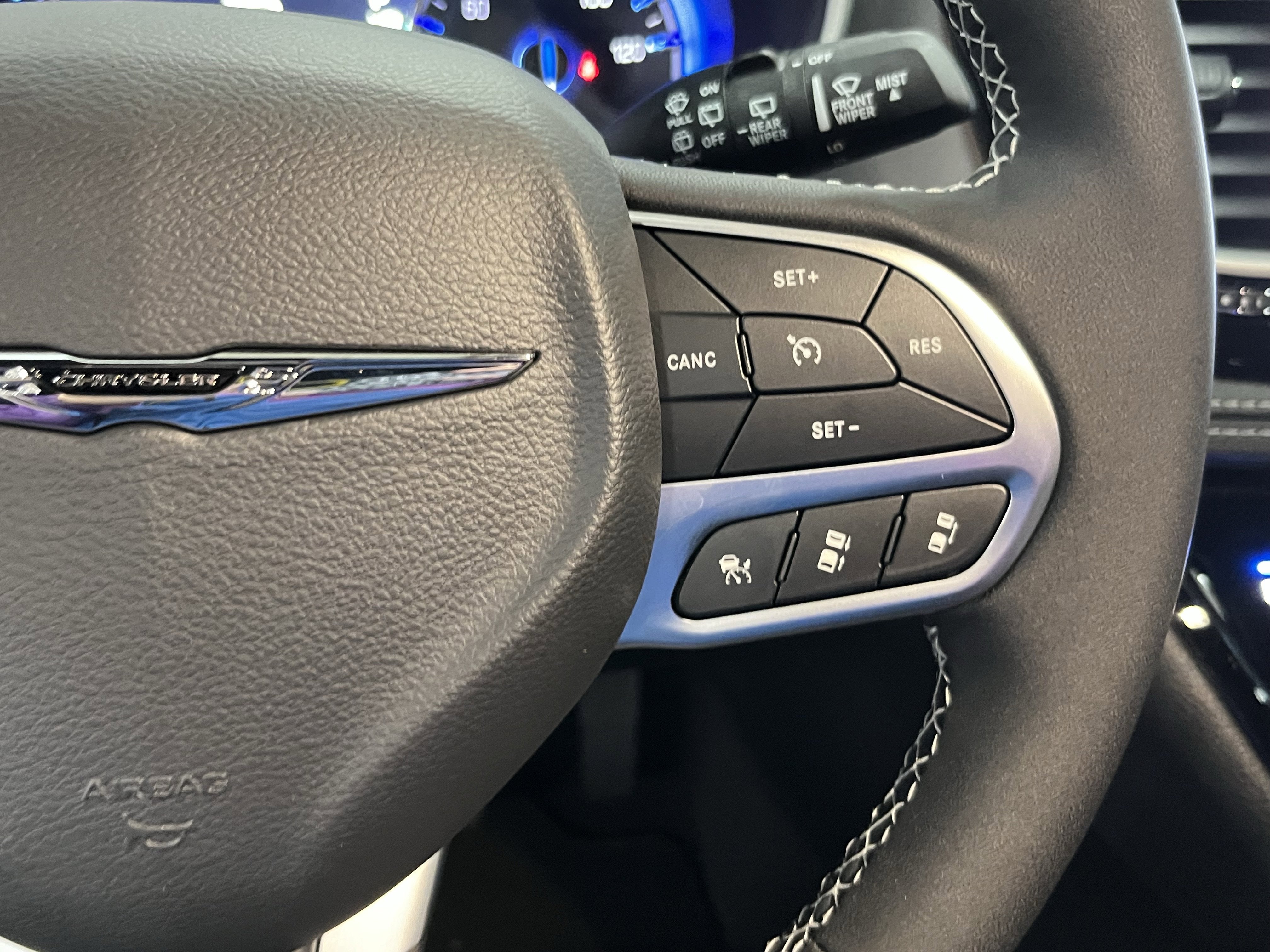 2026 Chrysler Pacifica PACIFICA SELECT AWD