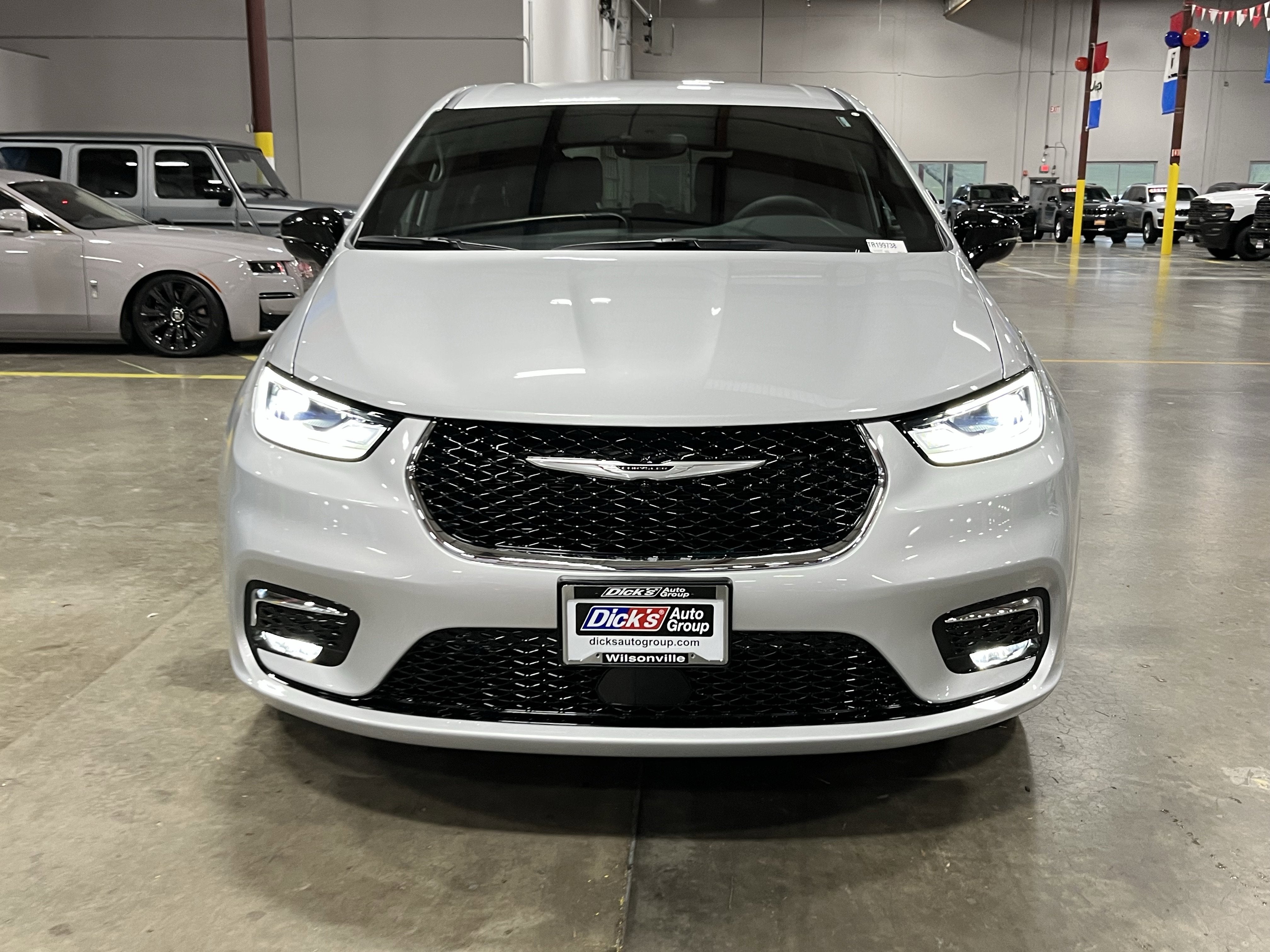 2026 Chrysler Pacifica PACIFICA SELECT AWD