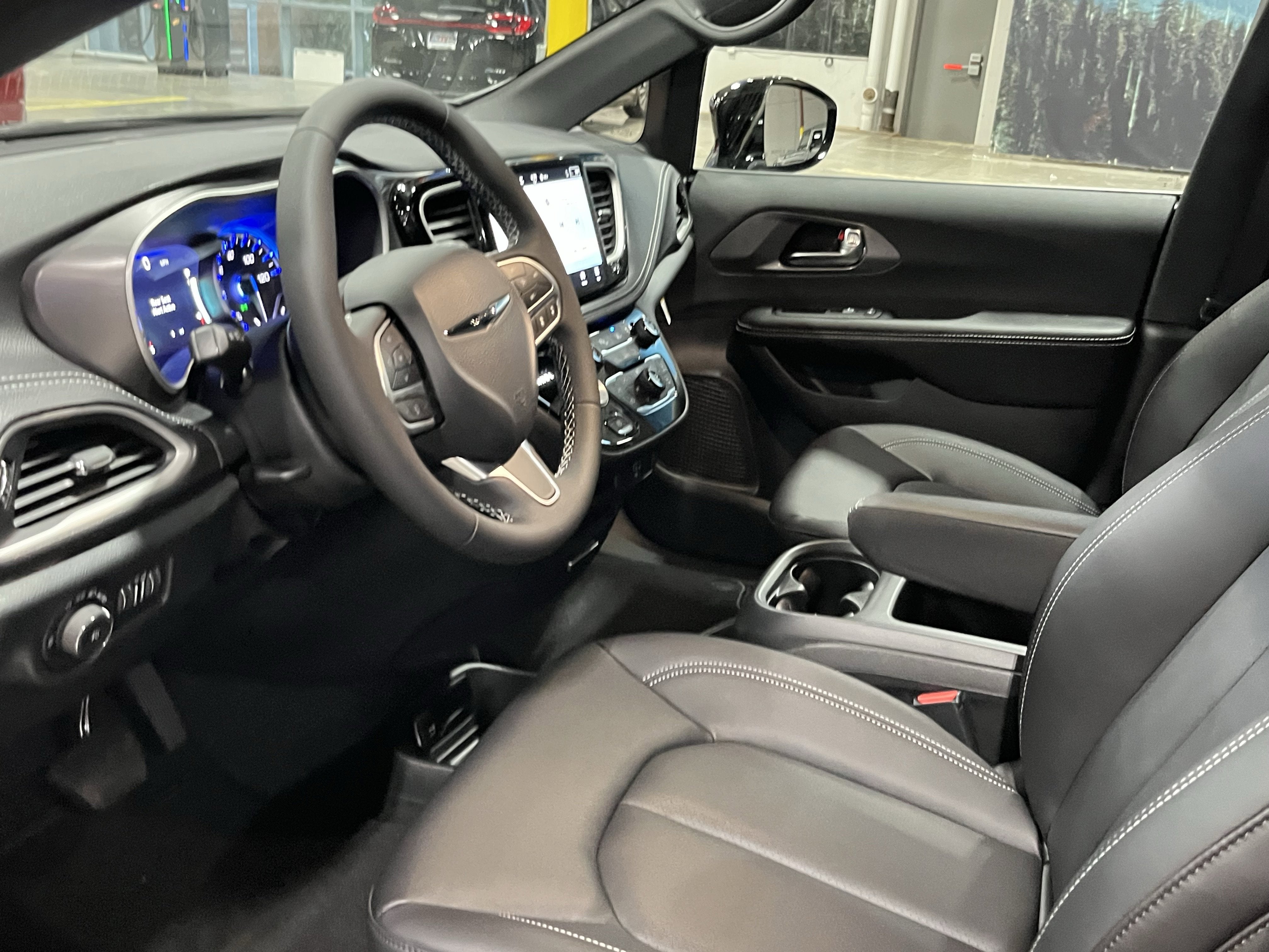 2026 Chrysler Pacifica PACIFICA SELECT AWD