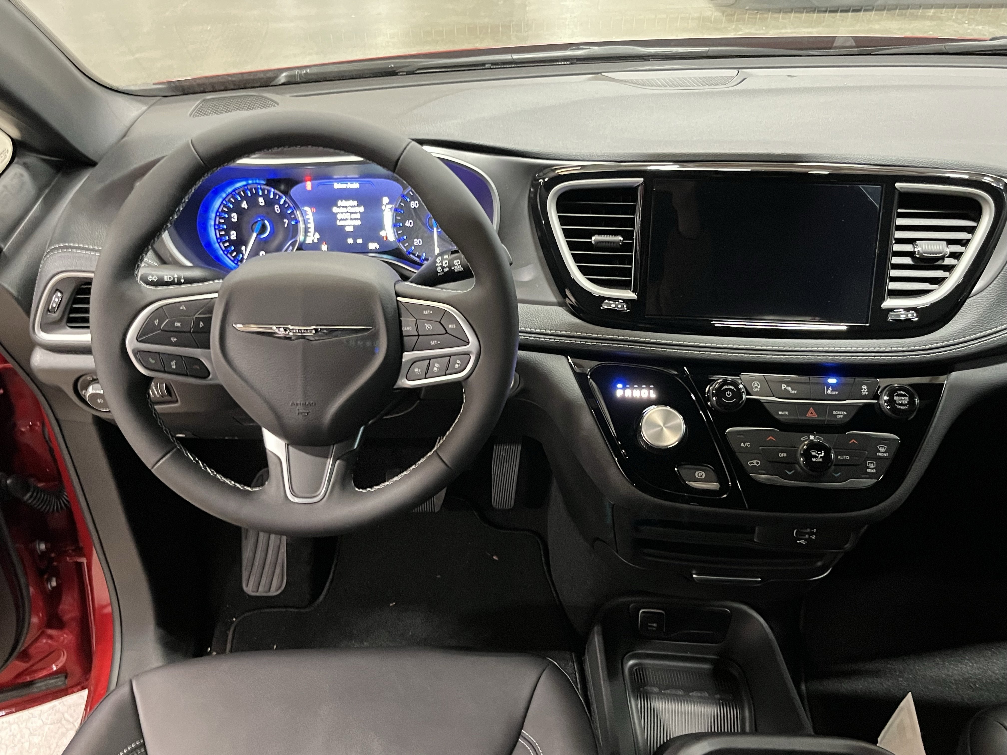 2026 Chrysler Pacifica PACIFICA SELECT AWD