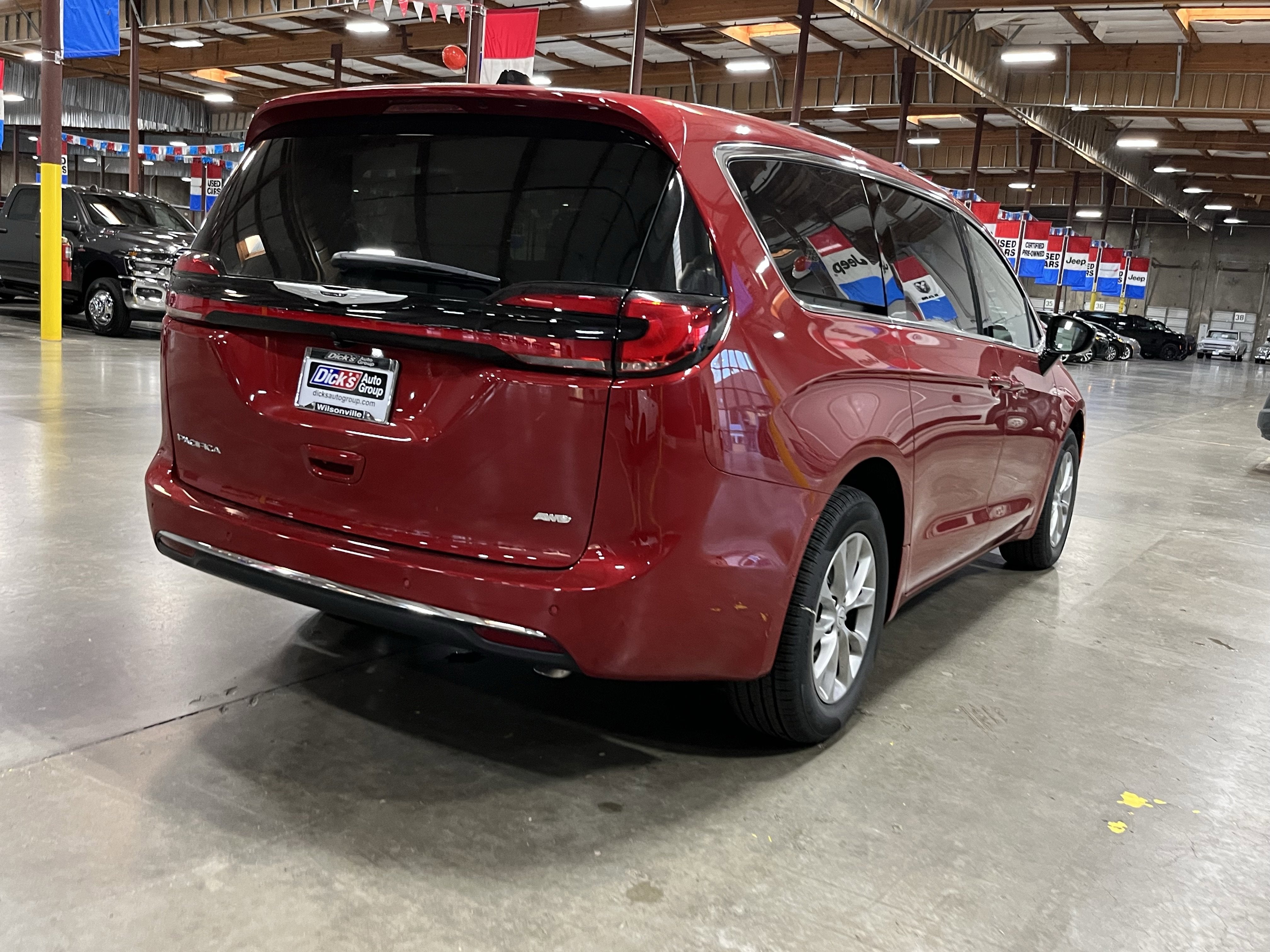 2026 Chrysler Pacifica PACIFICA SELECT AWD
