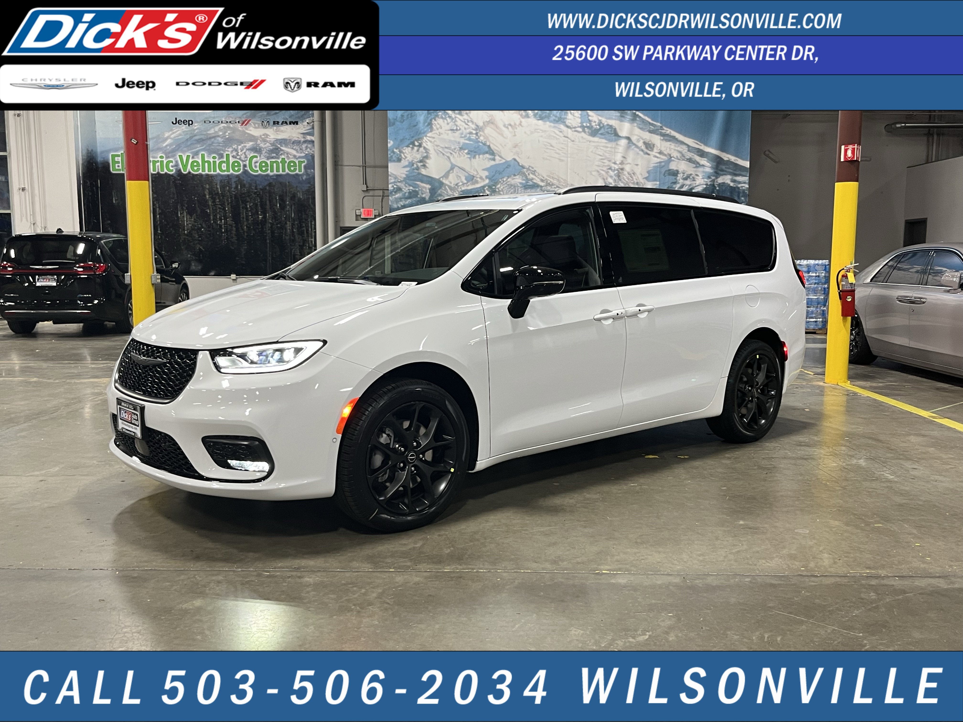 2026 Chrysler Pacifica PACIFICA LIMITED AWD