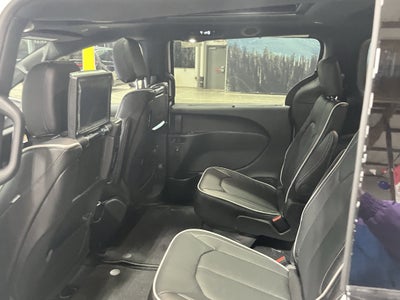 2026 Chrysler Pacifica PACIFICA LIMITED AWD